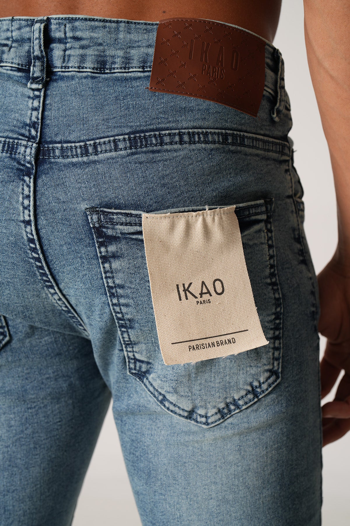 JEAN ZIPPED LL2000143