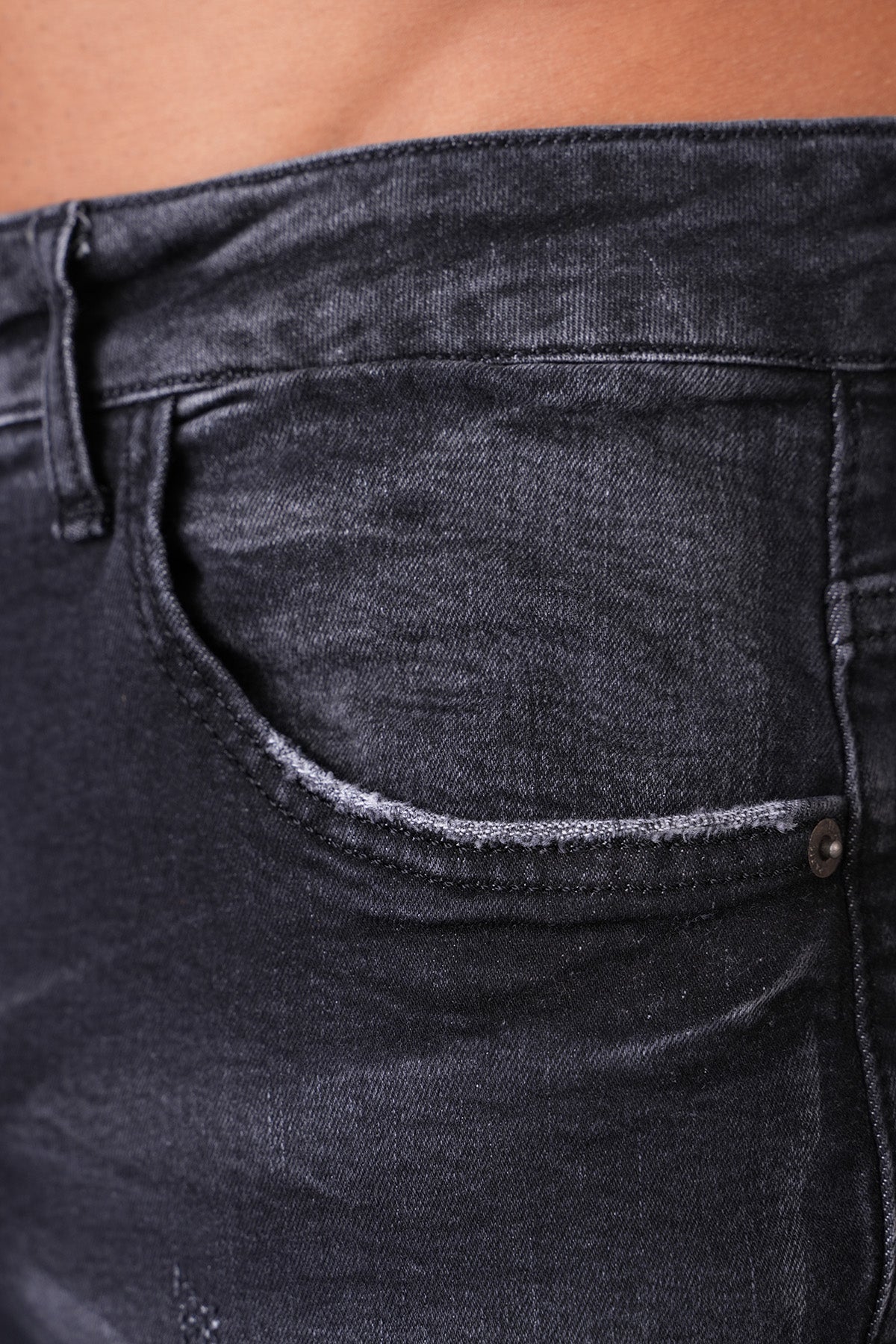 JEAN ZIPPED LL2000316