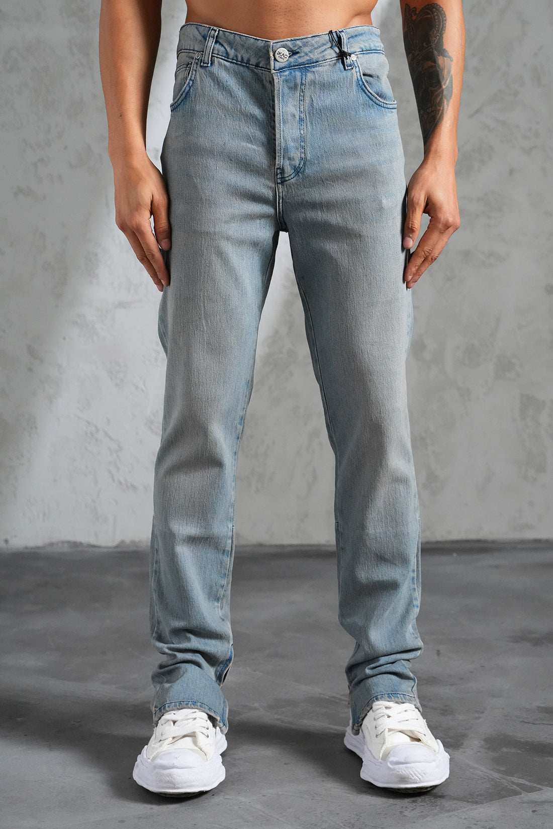 JEAN ZIPPED FIT 4098
