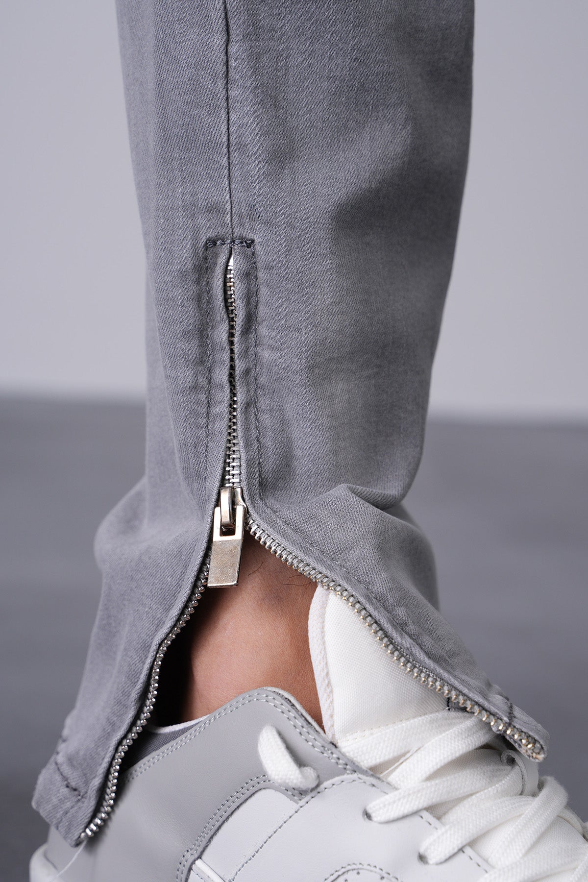 JEAN ZIPPED LL2000313
