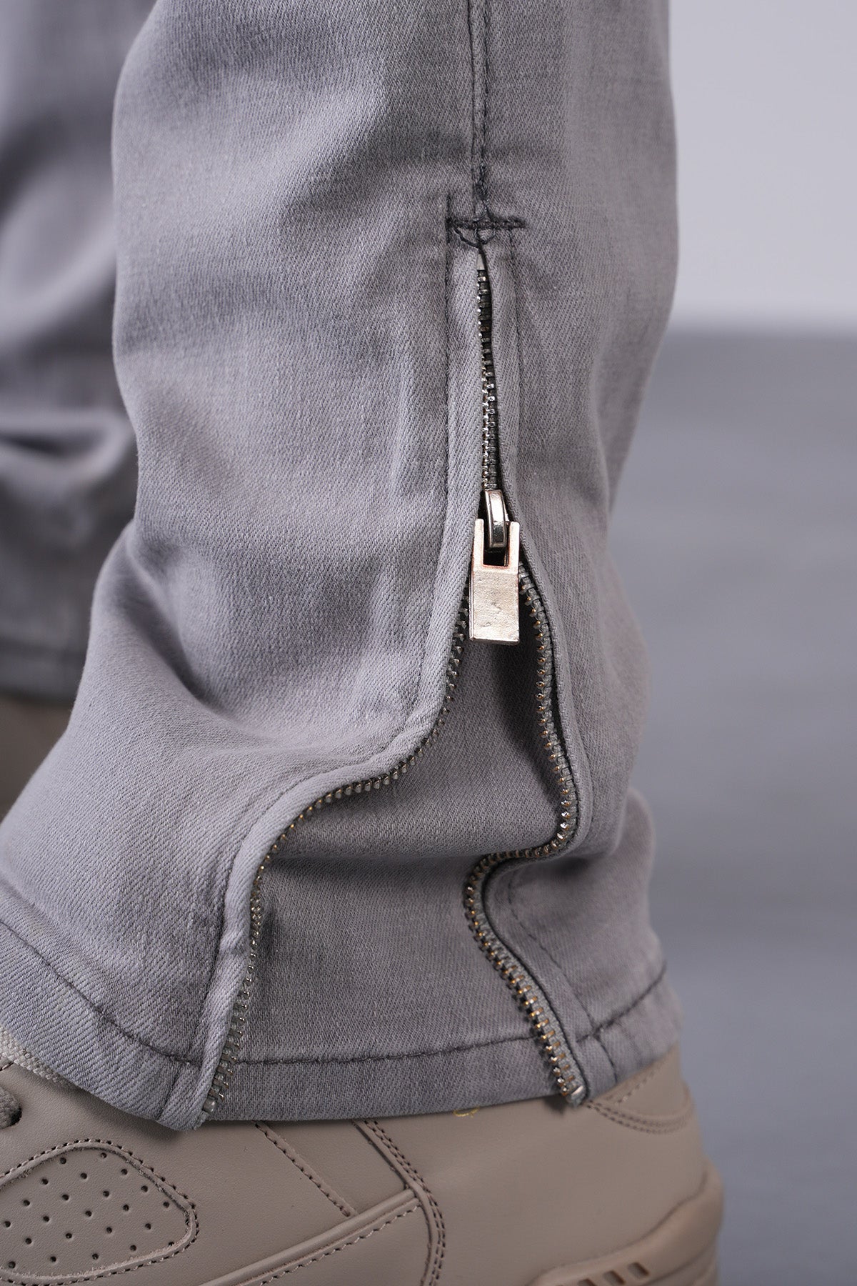 JEAN ZIPPED LL2000281
