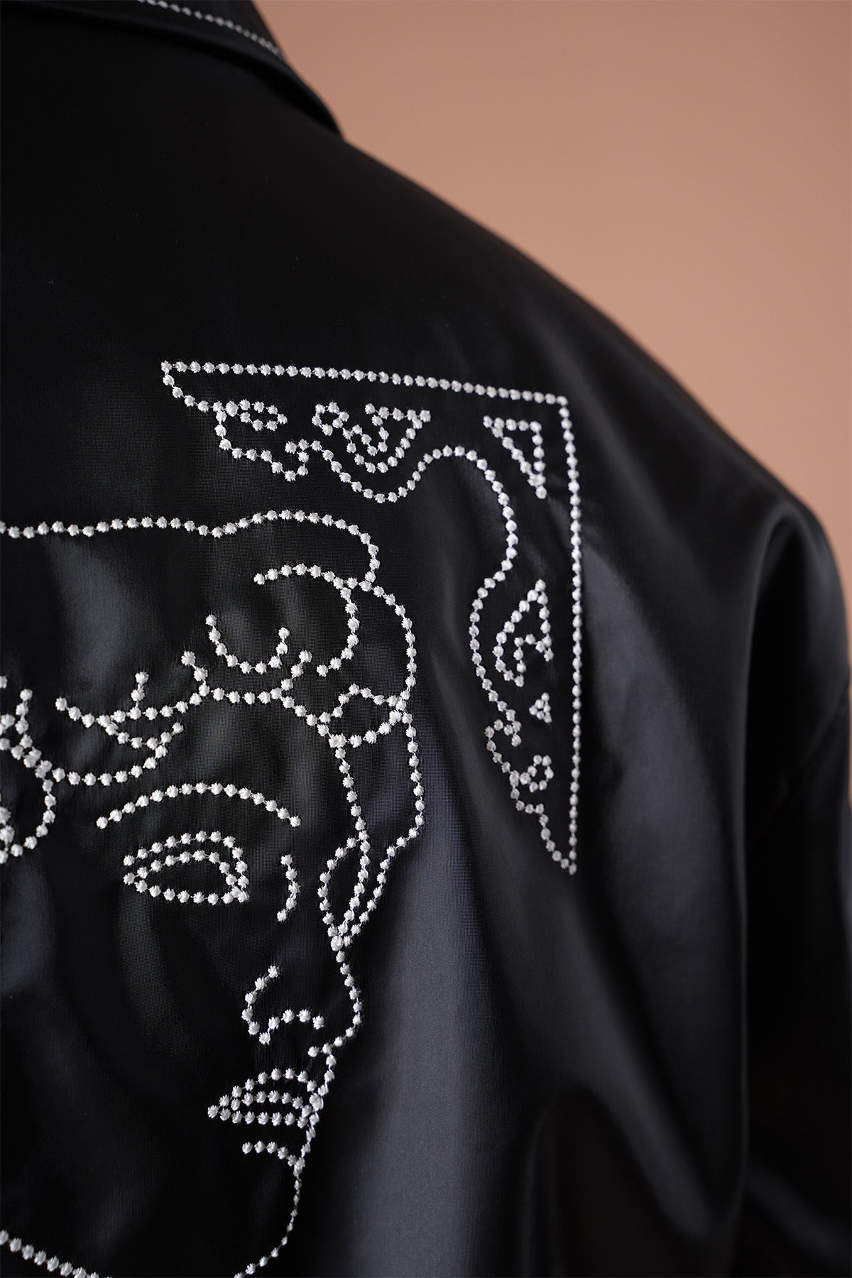VESTE SATEN 581