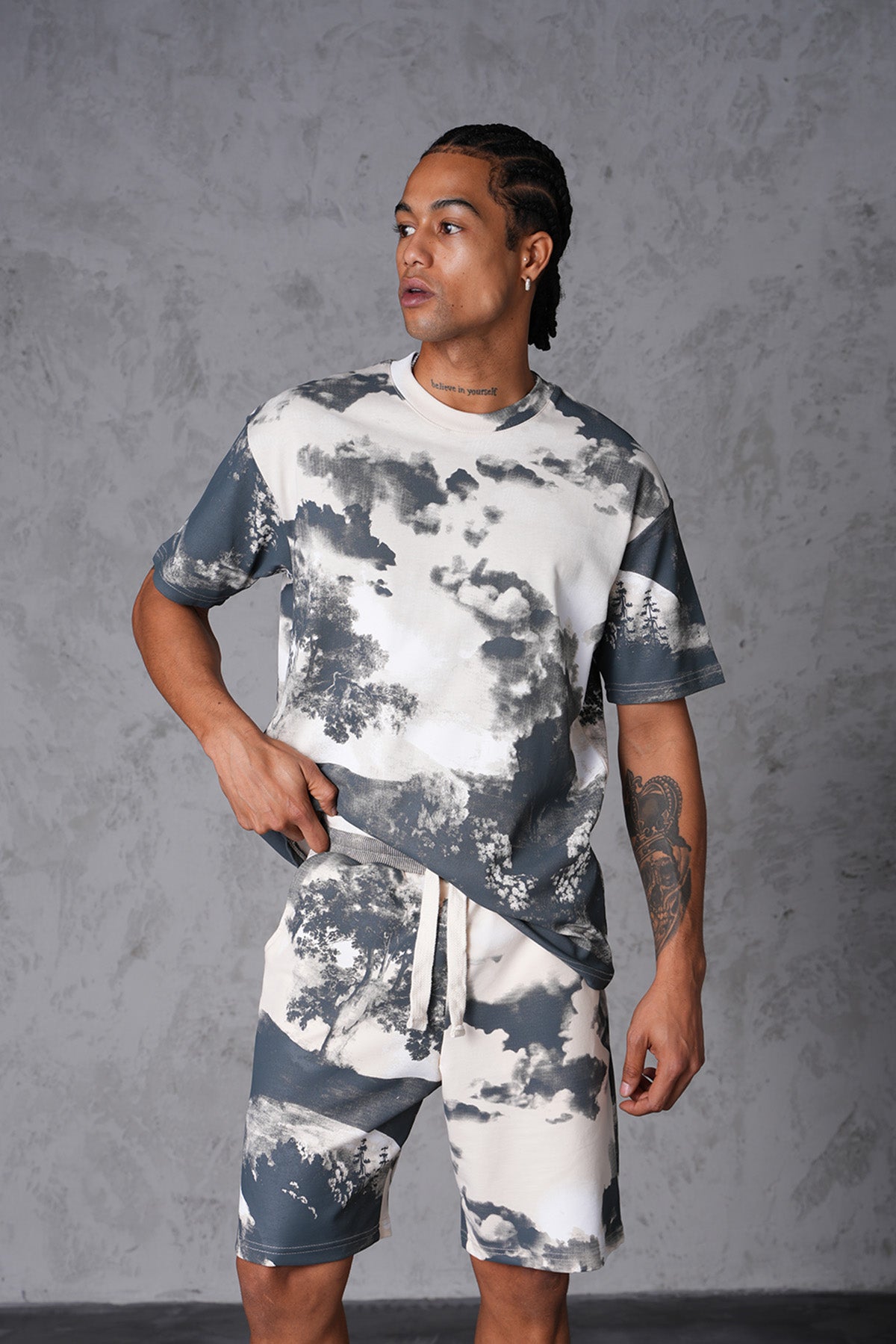 ENSEMBLE SHORT LL5098