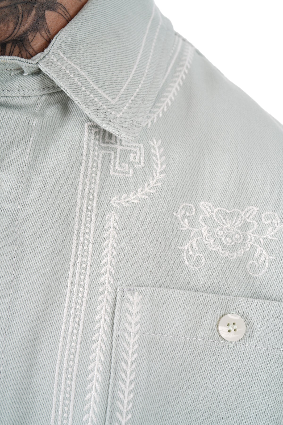 ENSEMBLE JEAN ART 2006-544