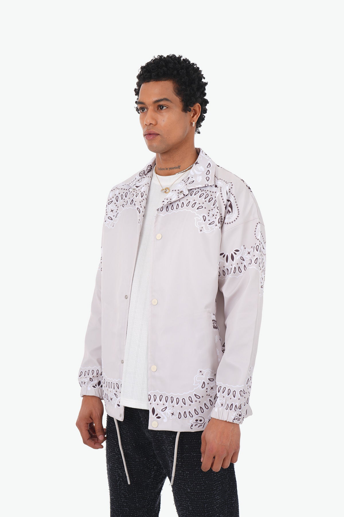 VESTE V02