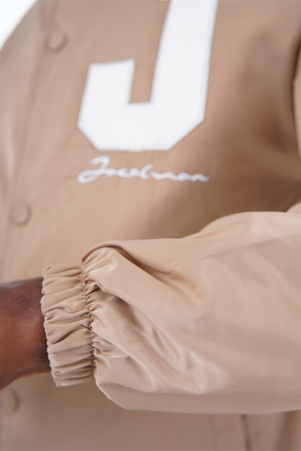 VESTE J
