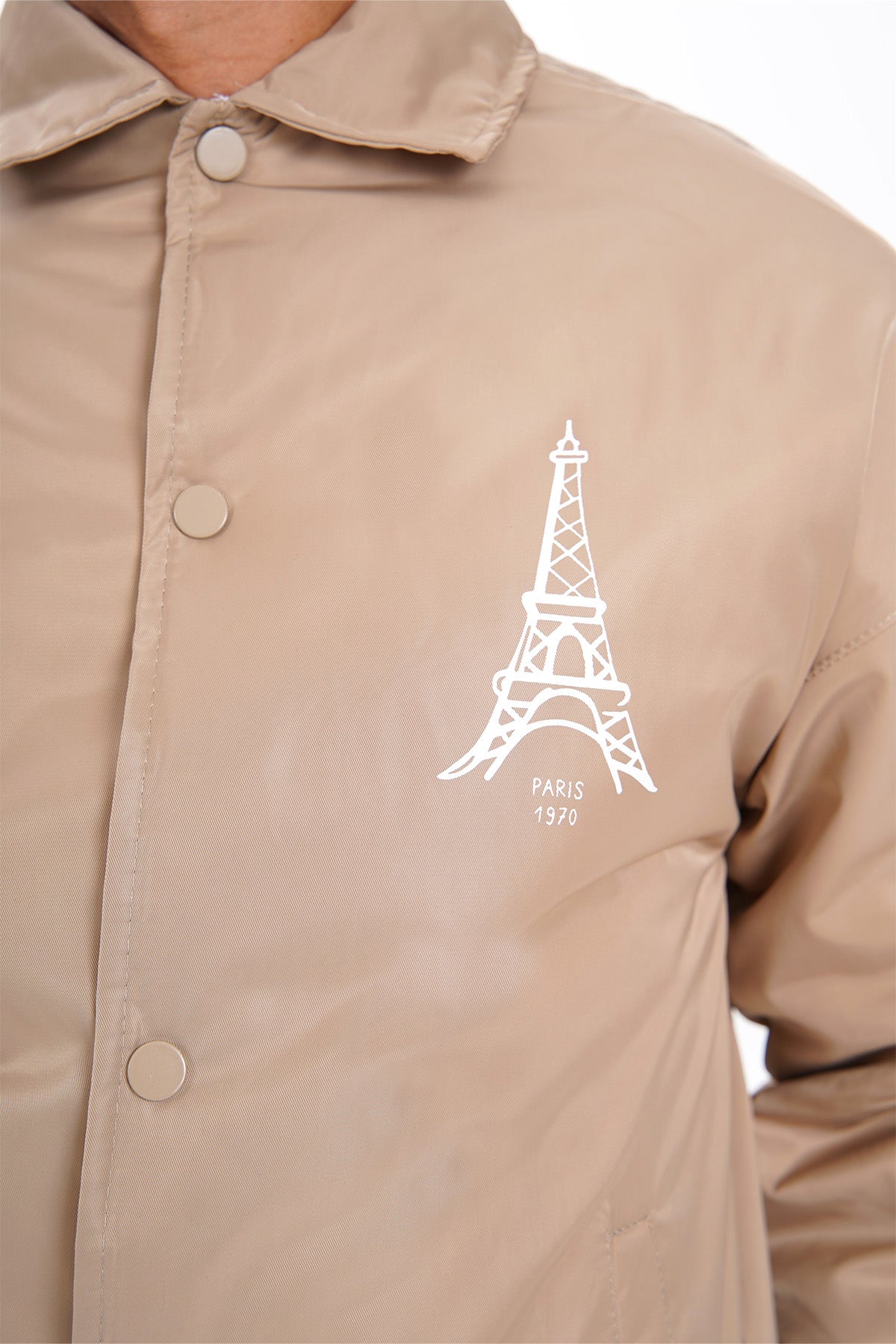 VESTE TOWER 01