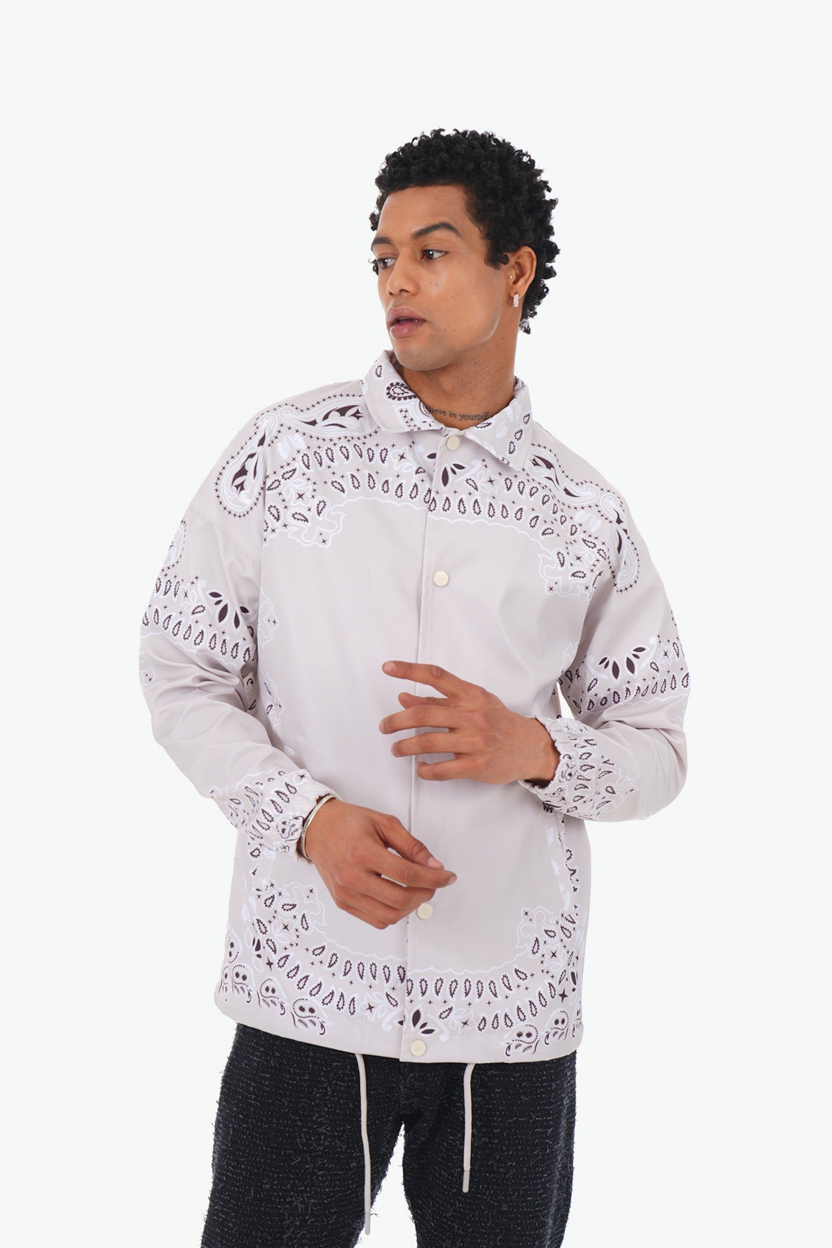 VESTE V02