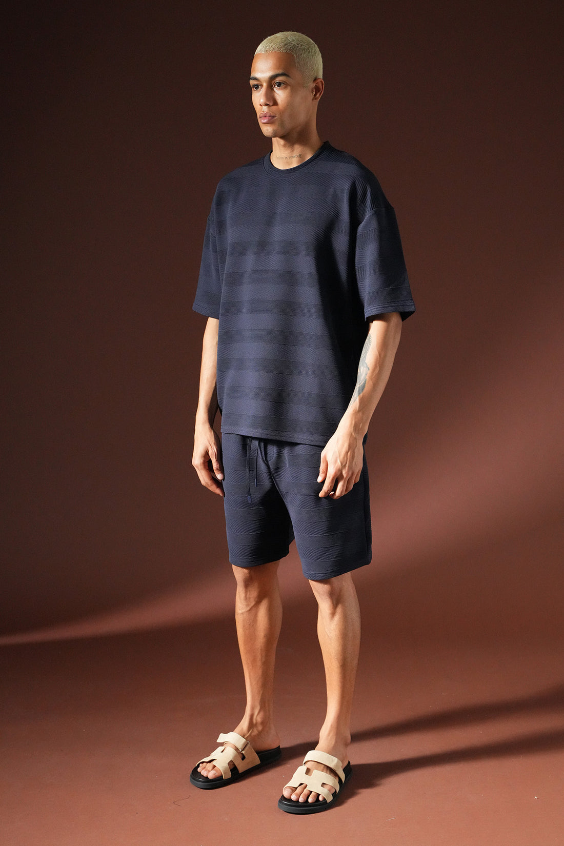 Übergroßes T-Shirt- und Shorts-Set IPM1104