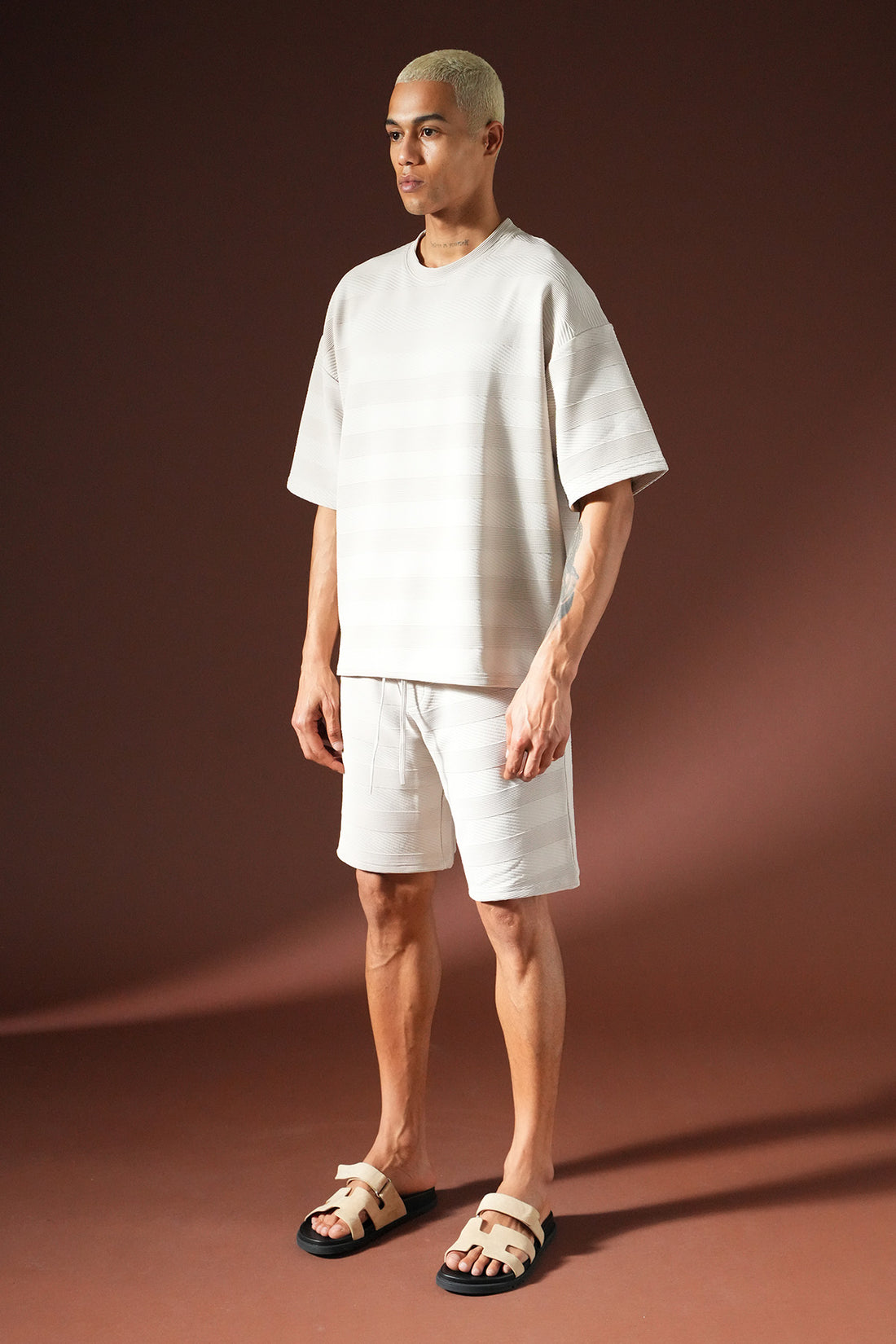 Übergroßes T-Shirt- und Shorts-Set IPM1104