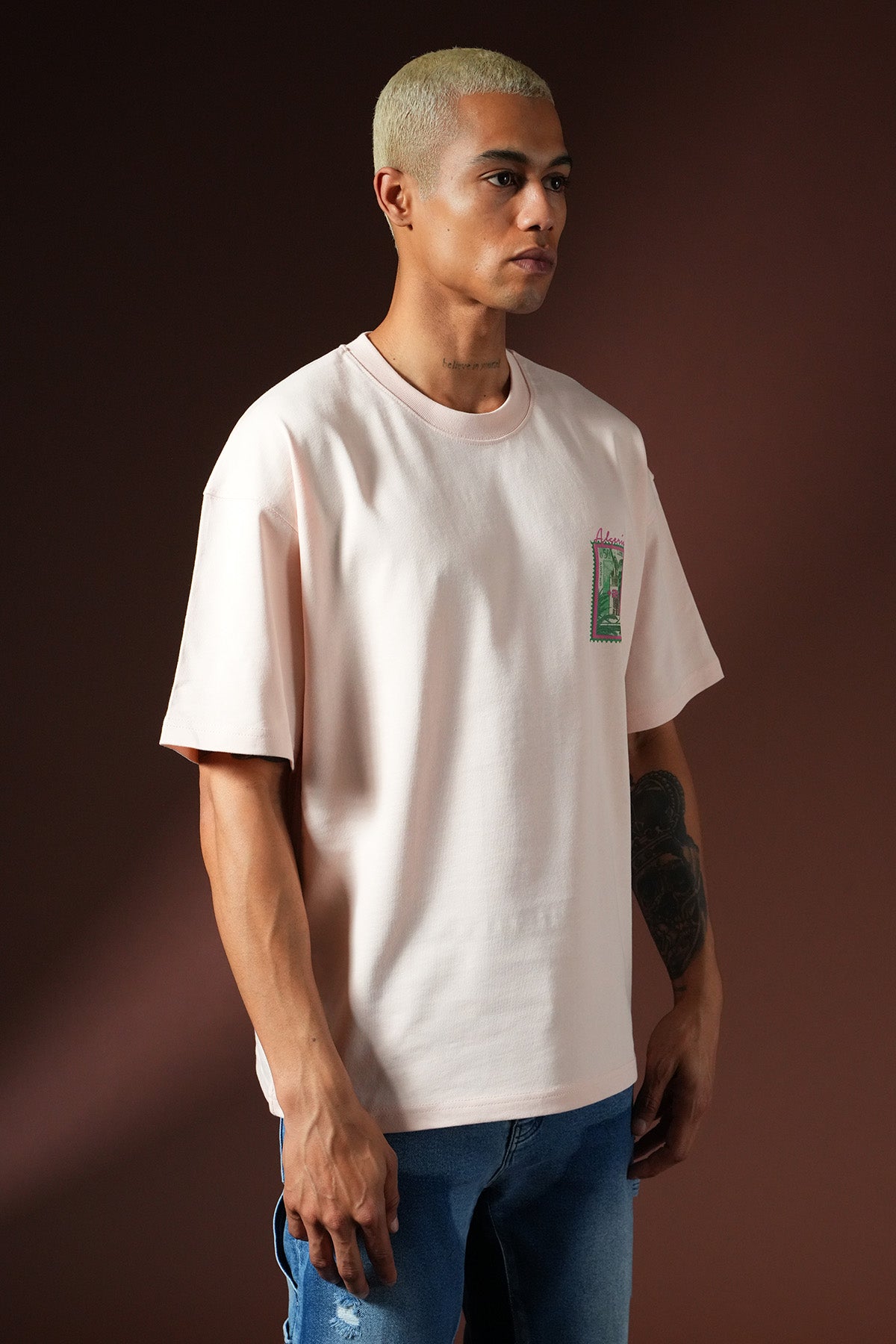 Übergroßes T-Shirt OM-027