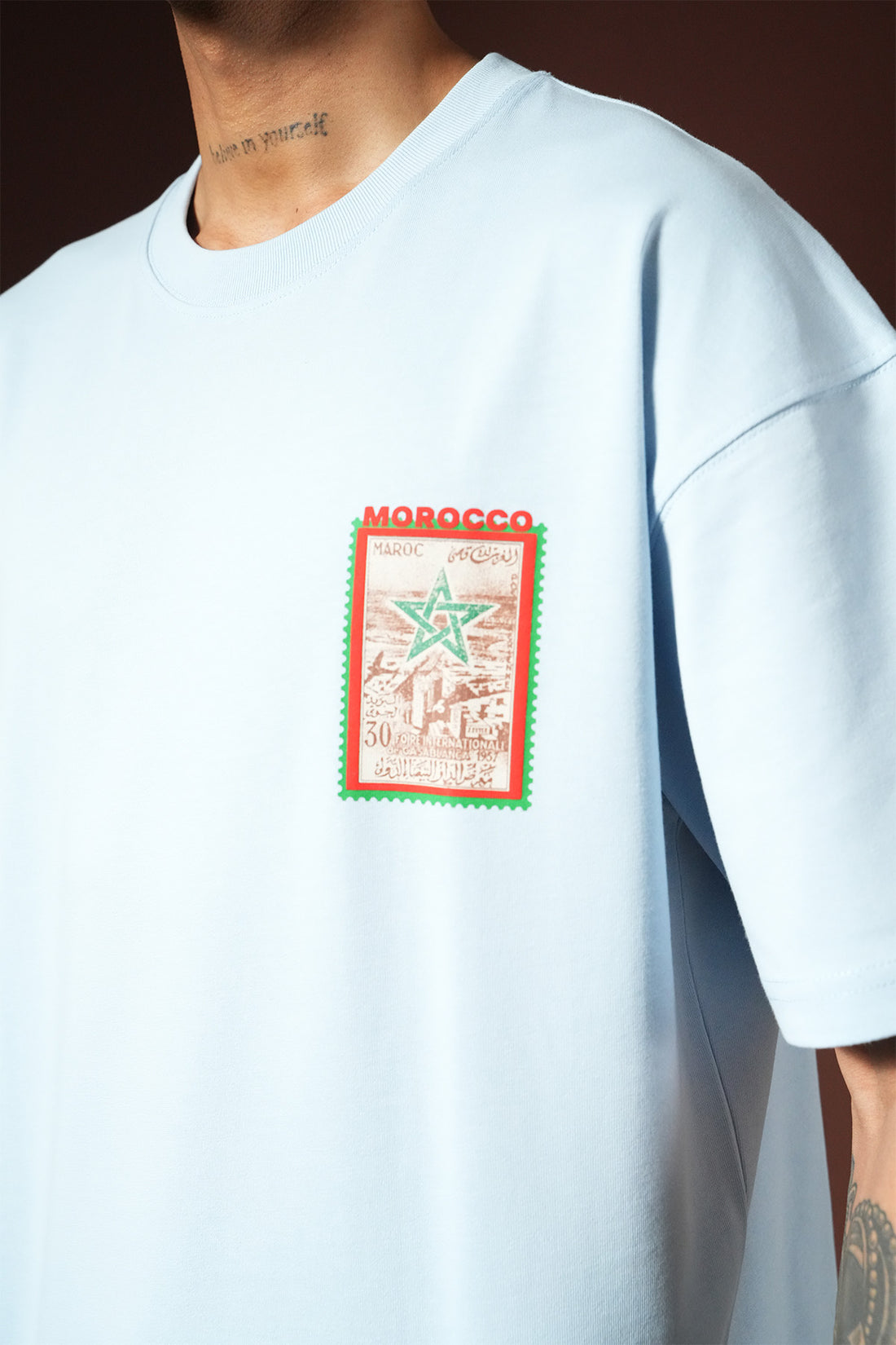 Übergroßes T-Shirt OM-023