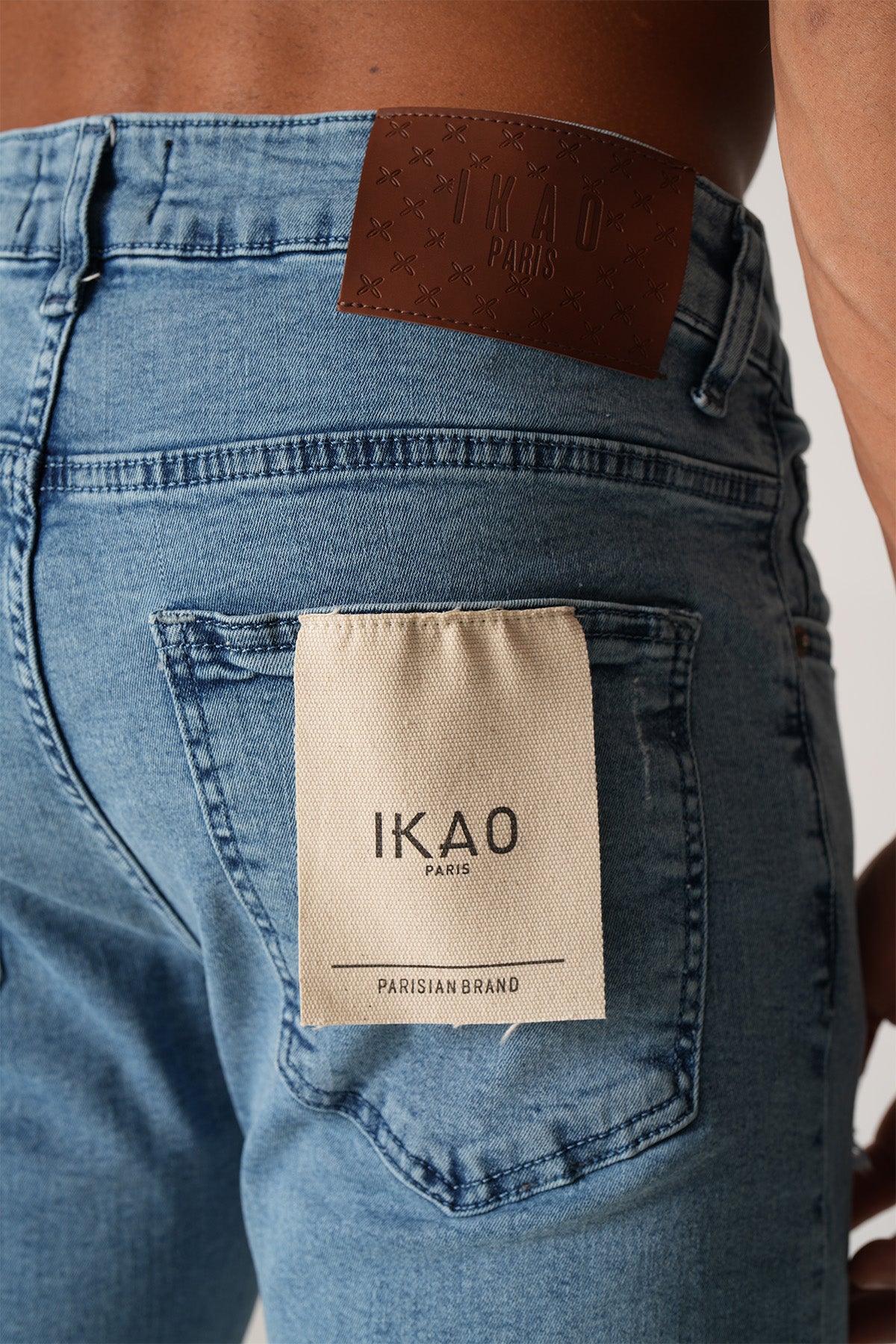 JEAN ZIPPED LL2000143