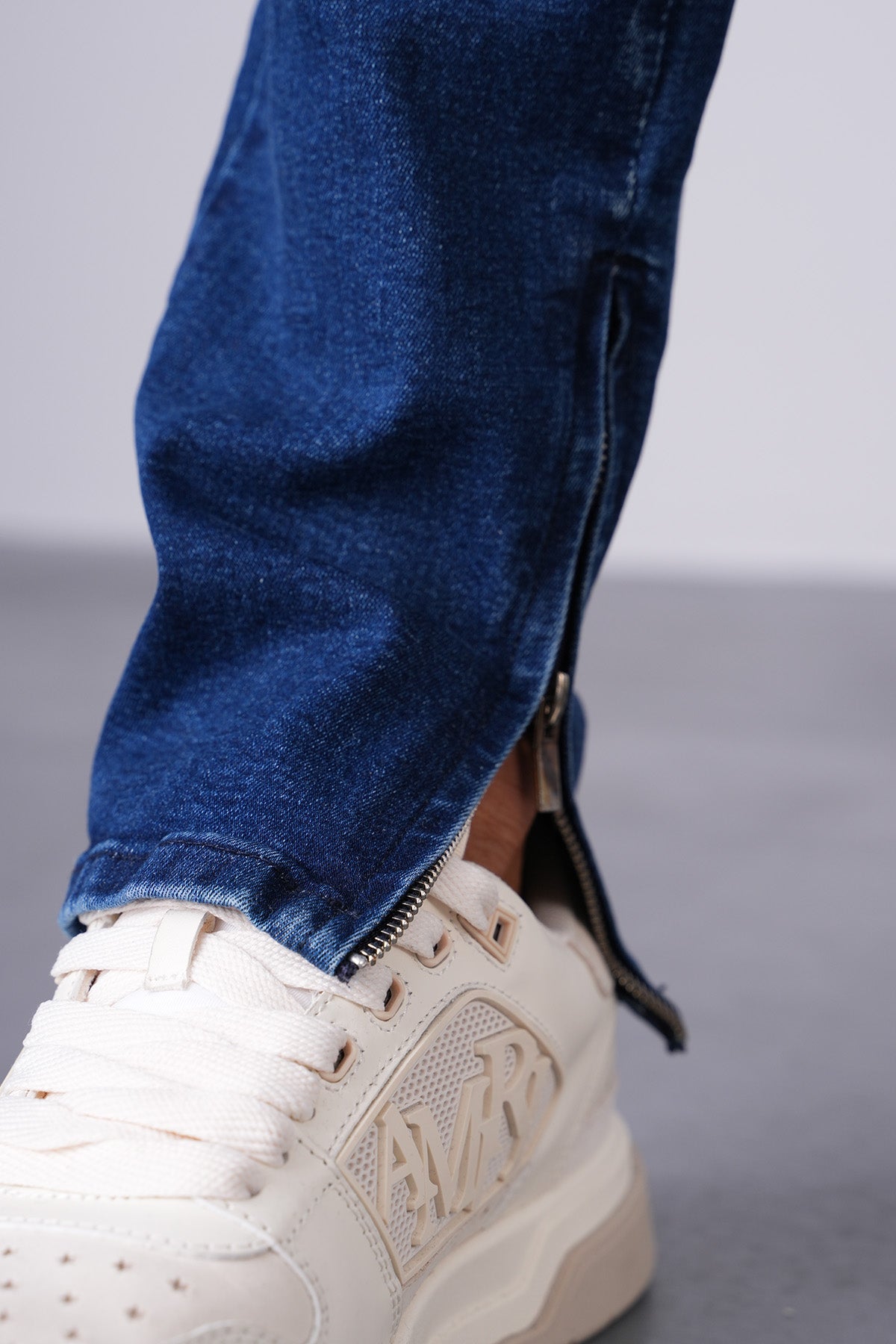 JEAN ZIPPED LL2000315