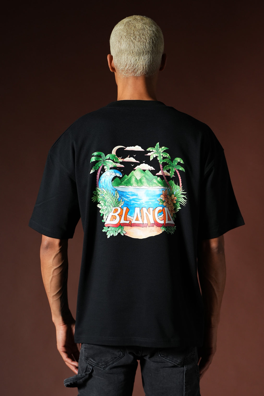 Übergroßes T-Shirt OM-047