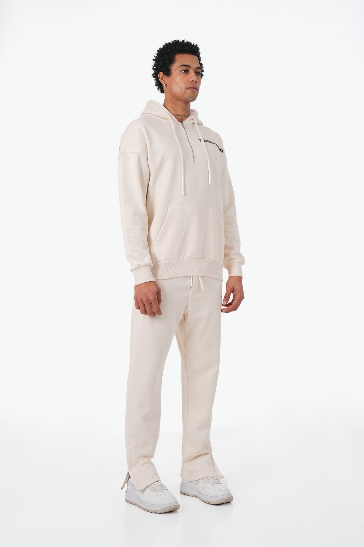 ENSEMBLE LL933