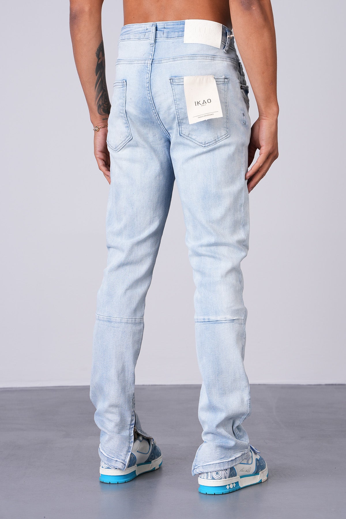 JEAN ZIPPED LL2000311 - LIGHT BLUE