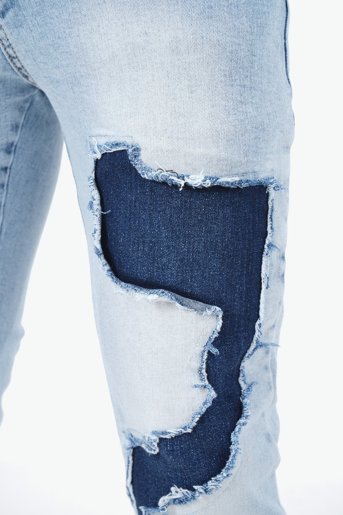 JEAN ZIPPED LL2000188 - LIGHT BLUE