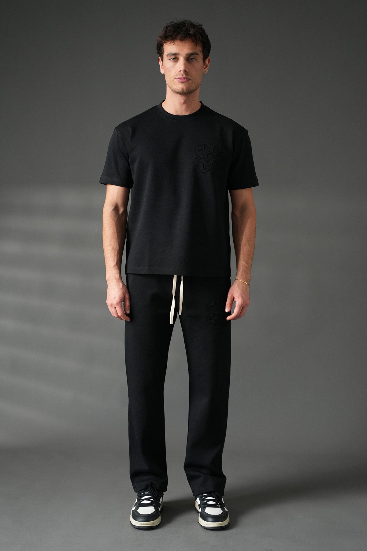 ENSEMBLE LL110143