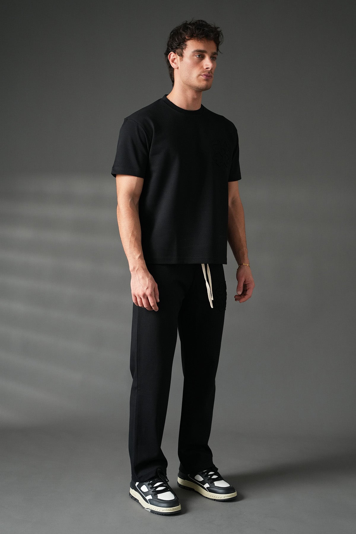 ENSEMBLE LL110143