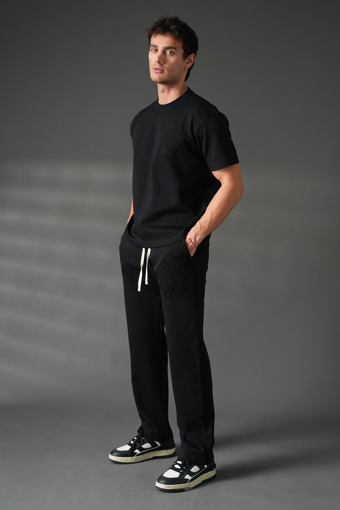ENSEMBLE LL110143