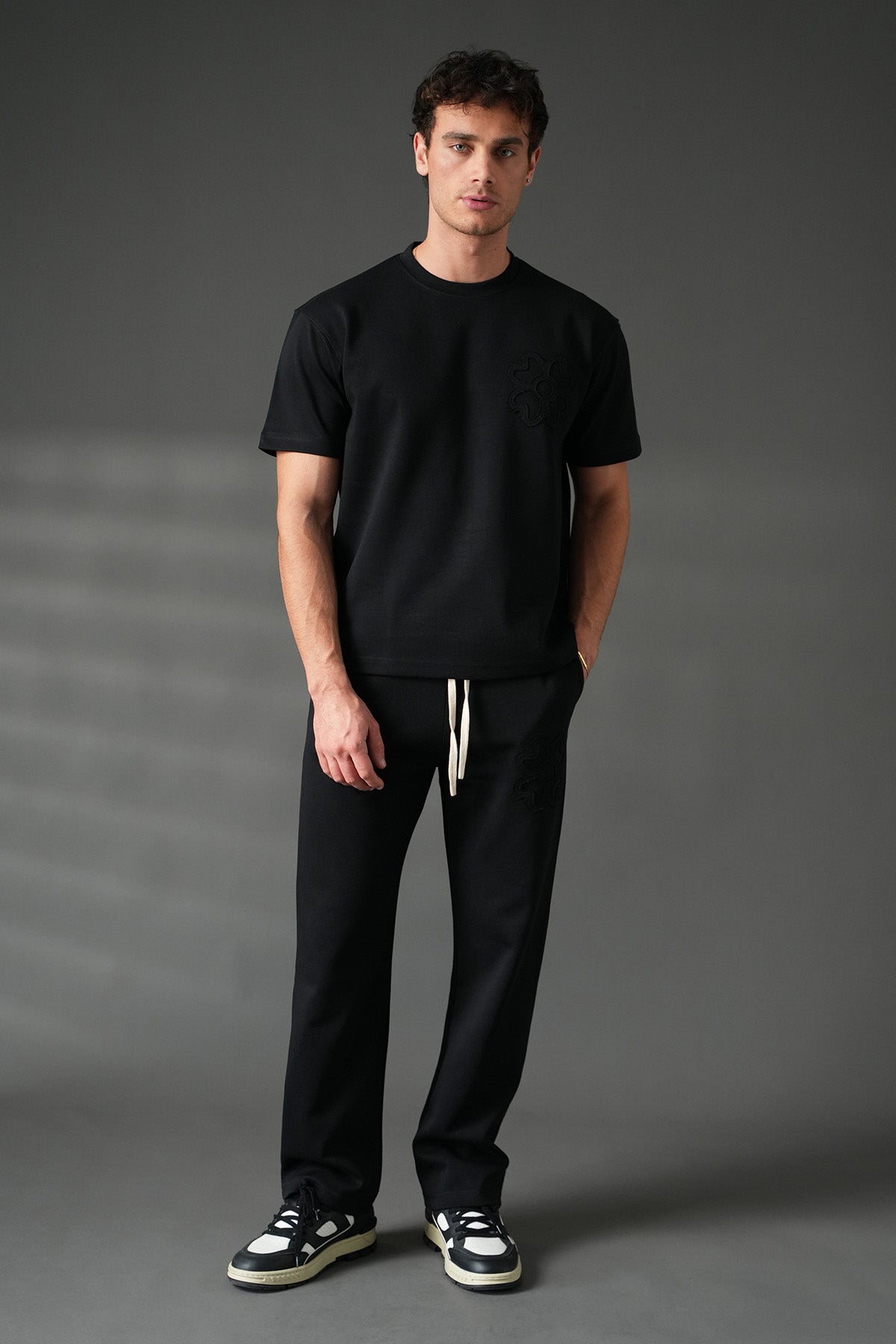 ENSEMBLE LL110143