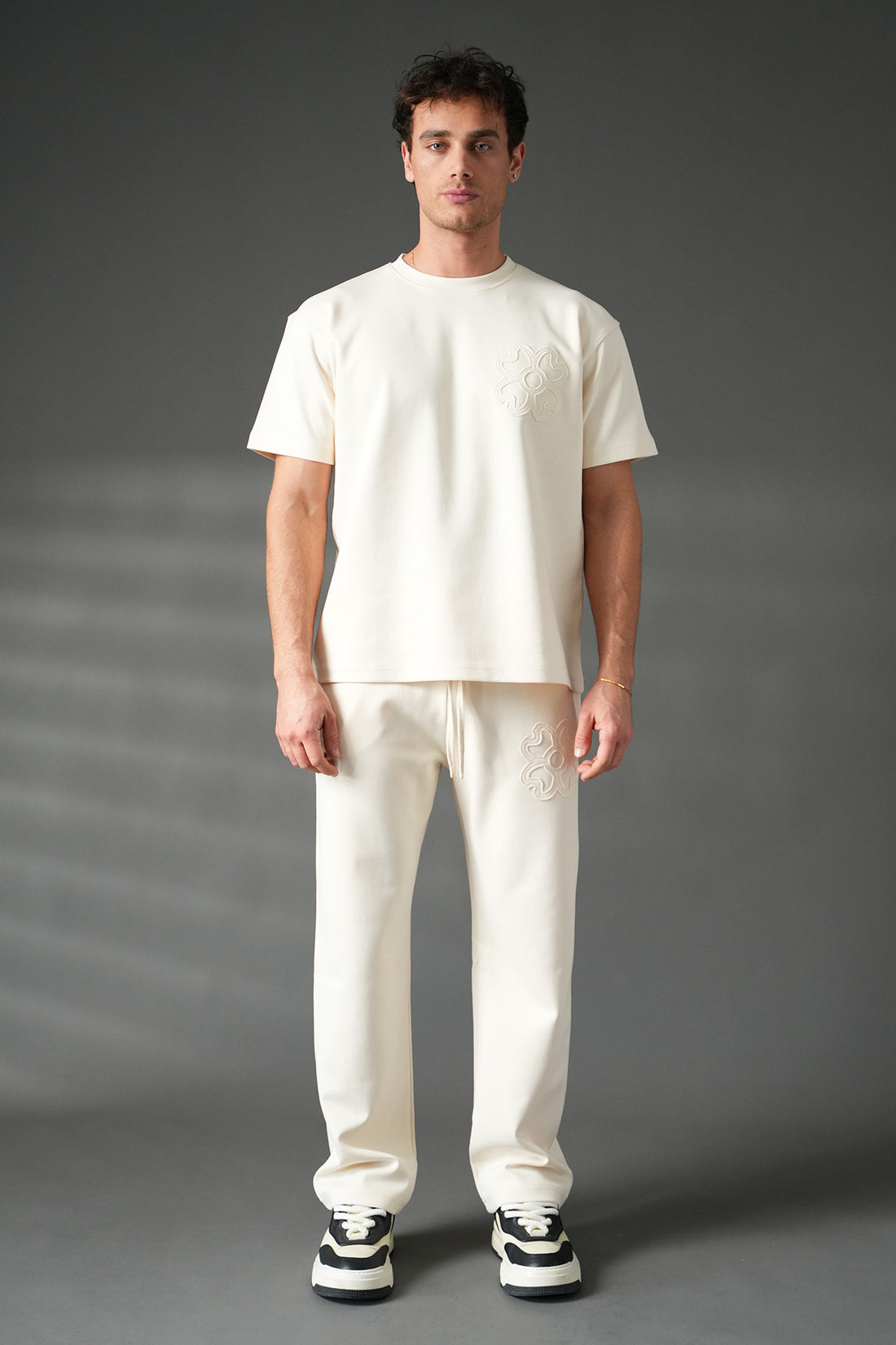 ENSEMBLE LL110143