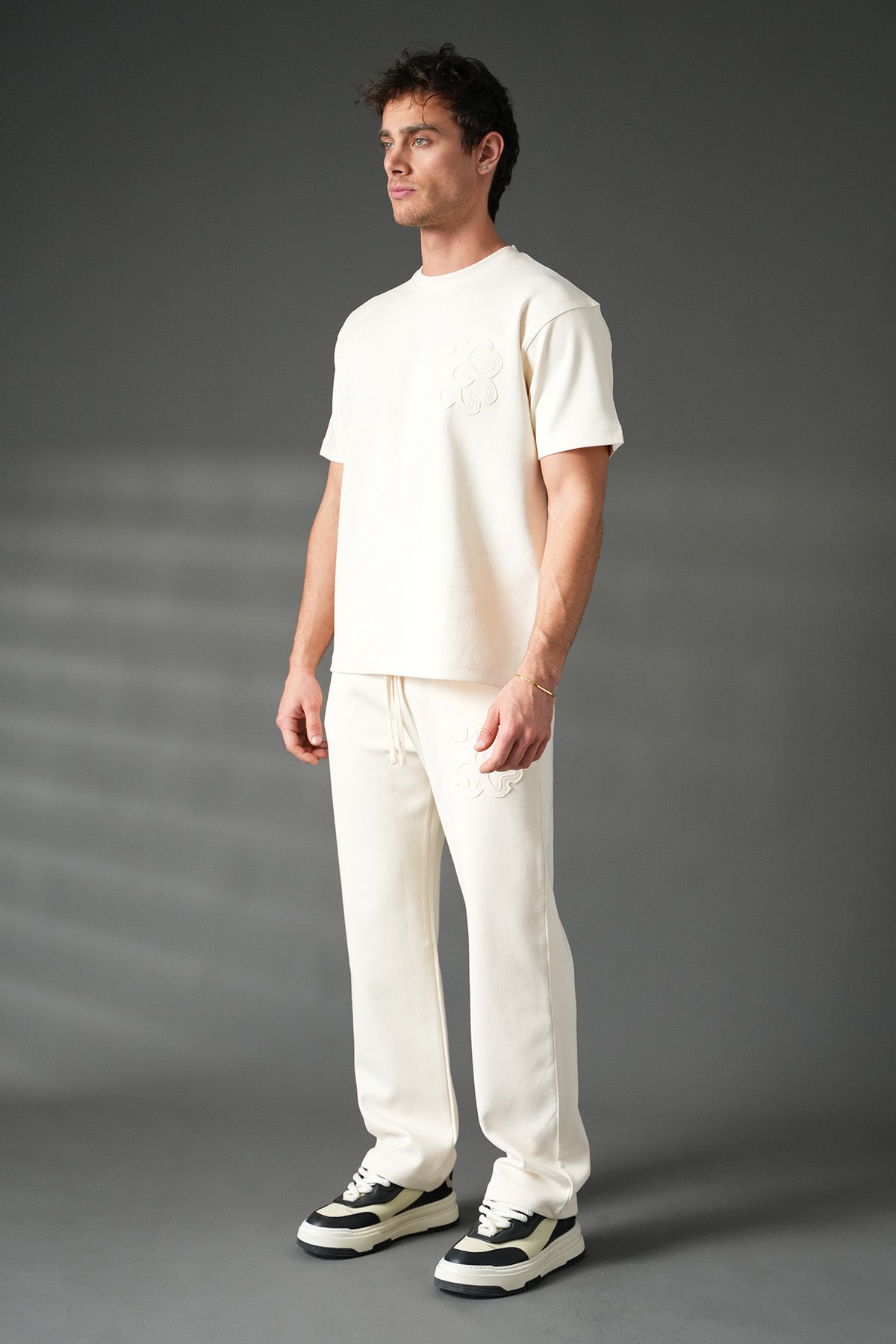 ENSEMBLE LL110143