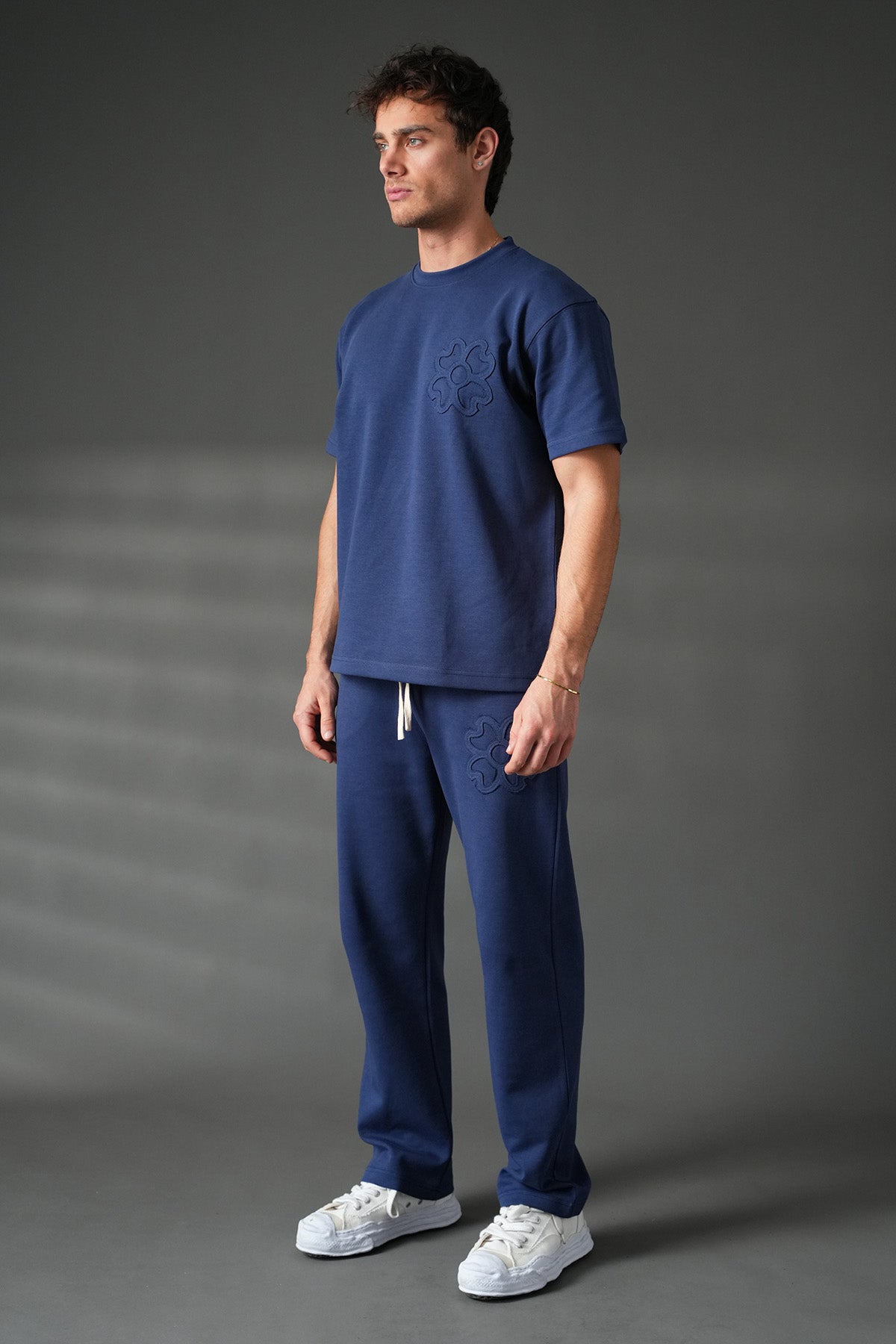 ENSEMBLE LL110143