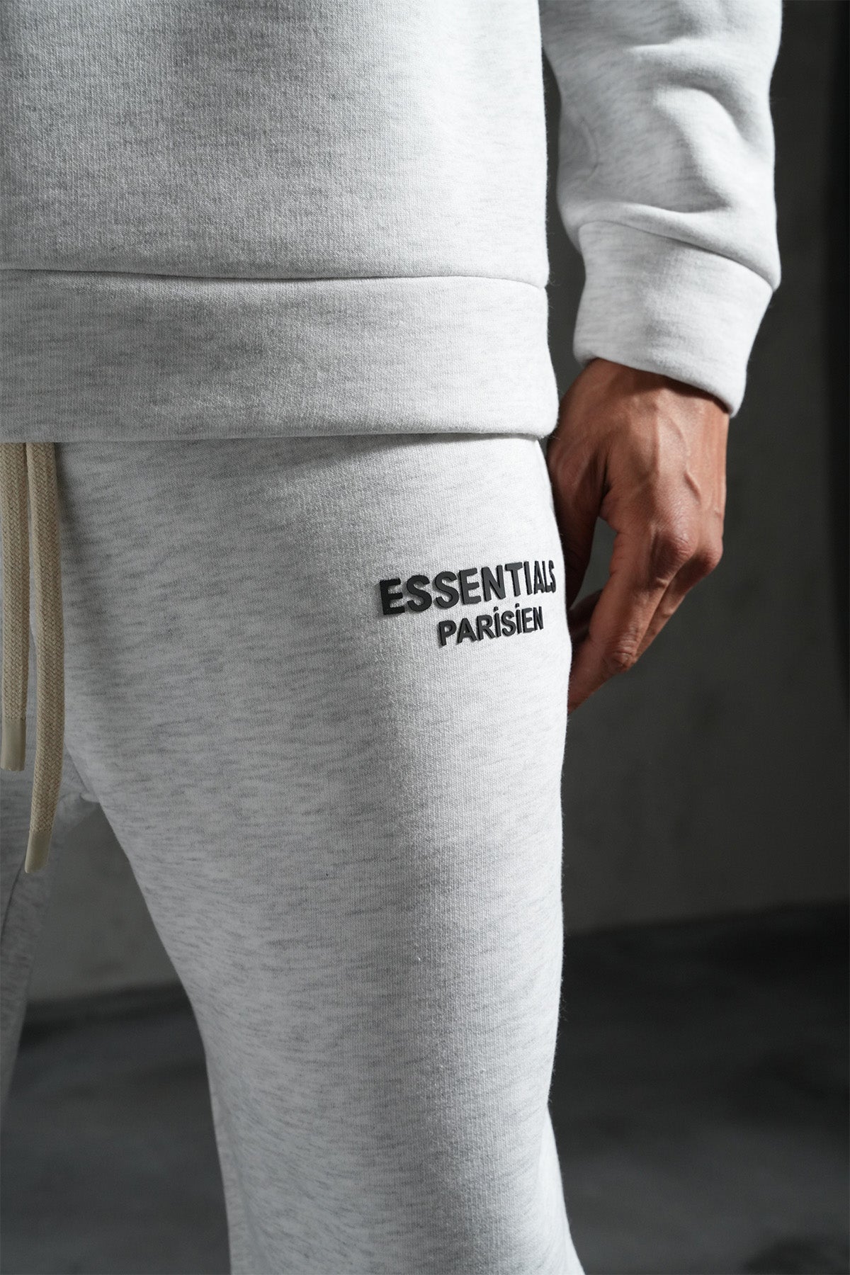 ENSEMBLE COL ZIPPÉ LL110041