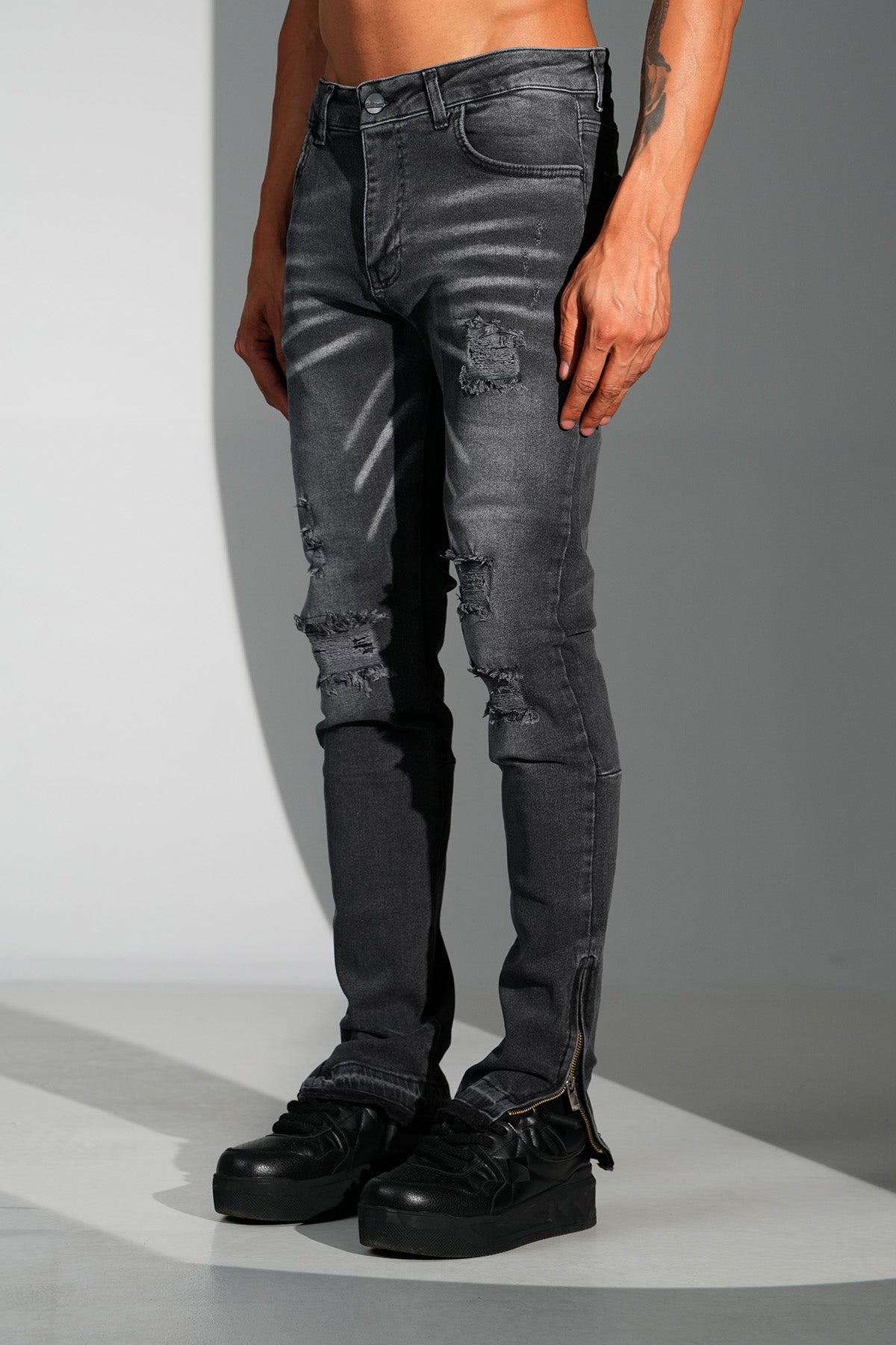 JEAN ZIPPED LL2000380