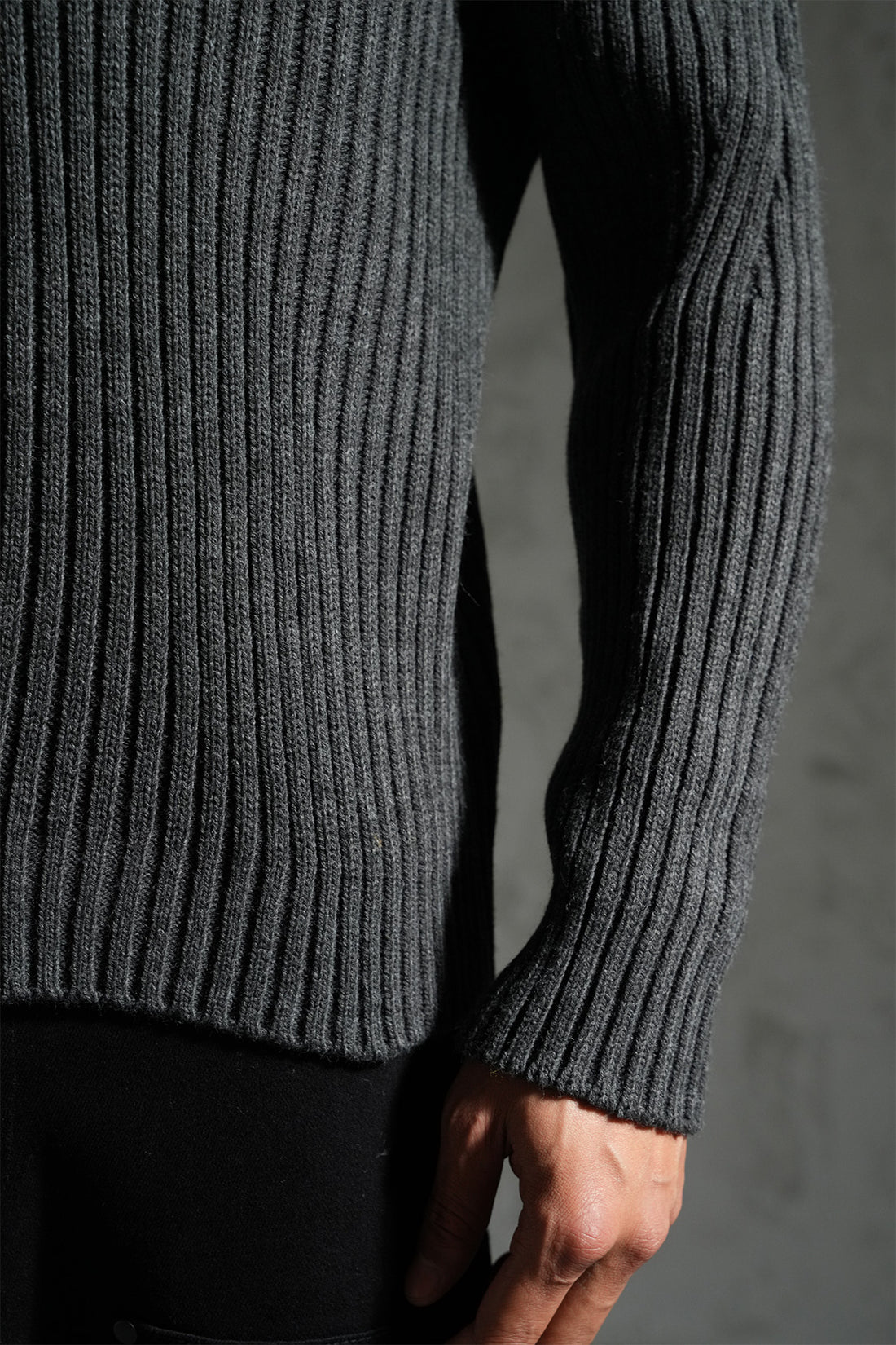 PULL LL061004