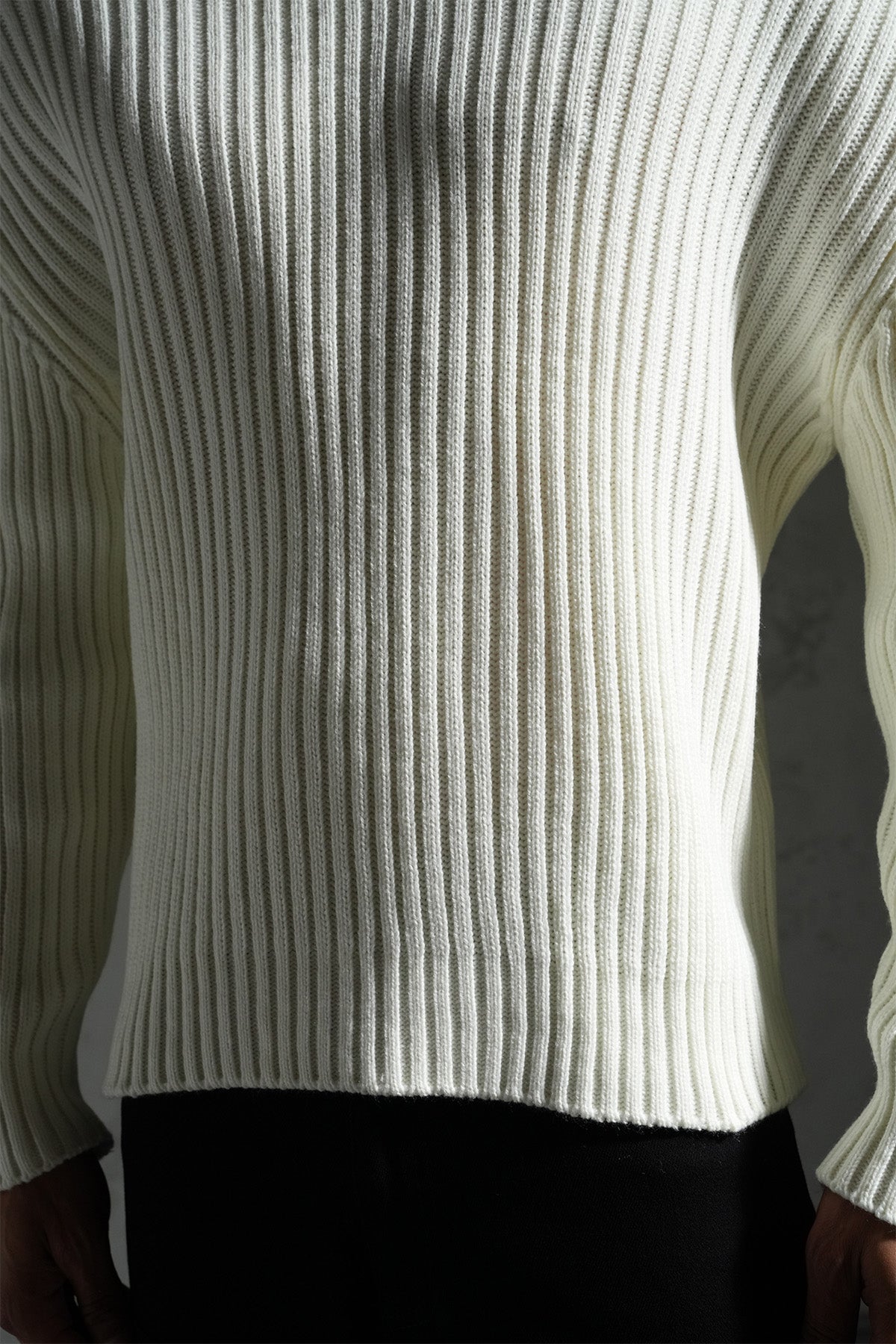 PULL LL061004
