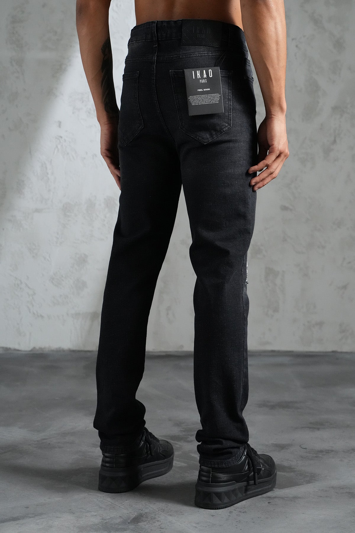 JEAN ZIPPED FIT F003