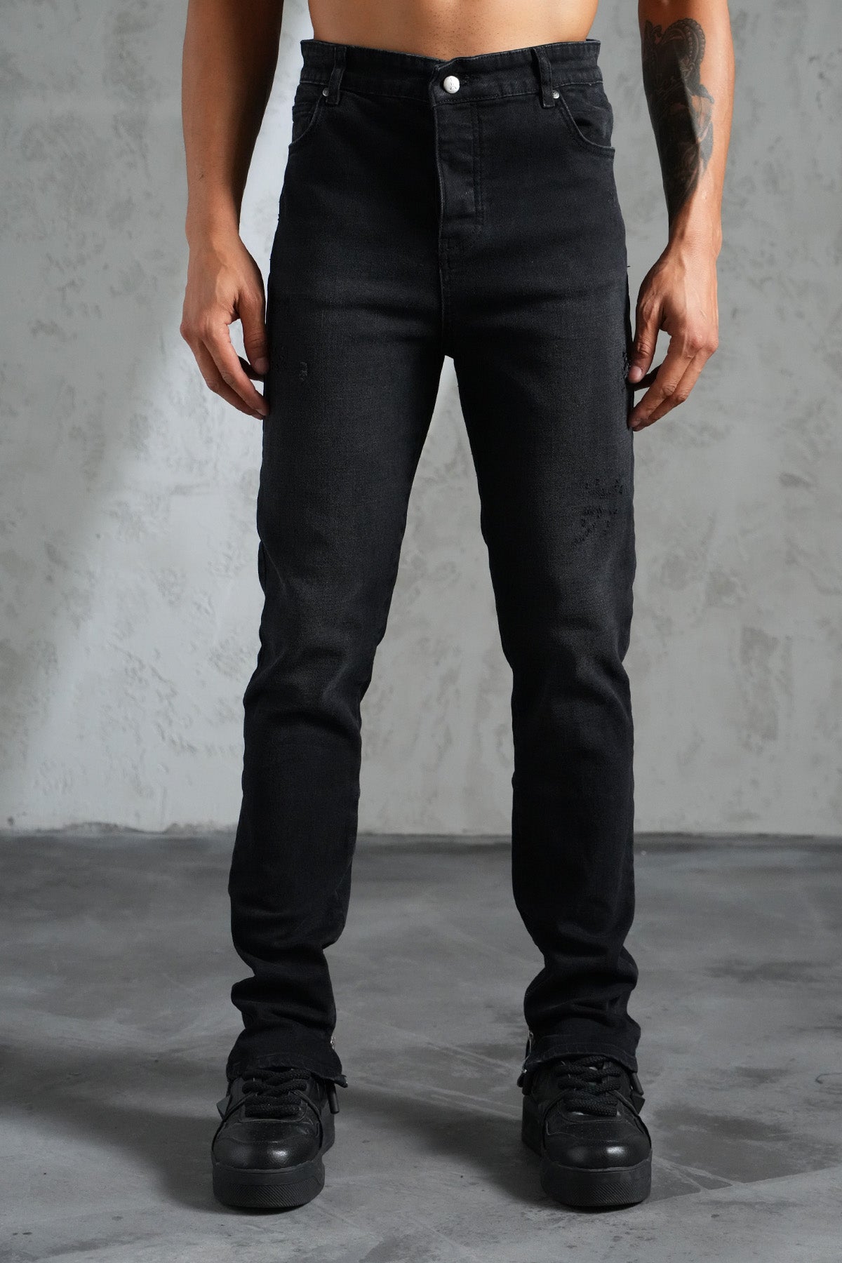 JEAN ZIPPED F001
