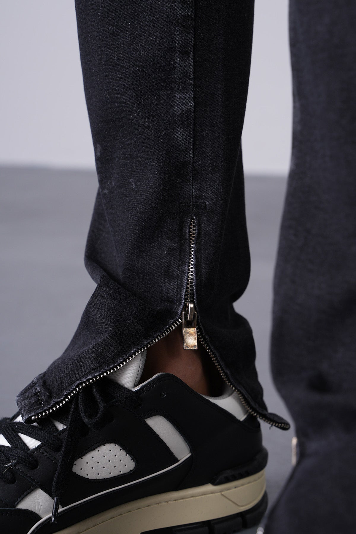 JEAN ZIPPED LL2000312