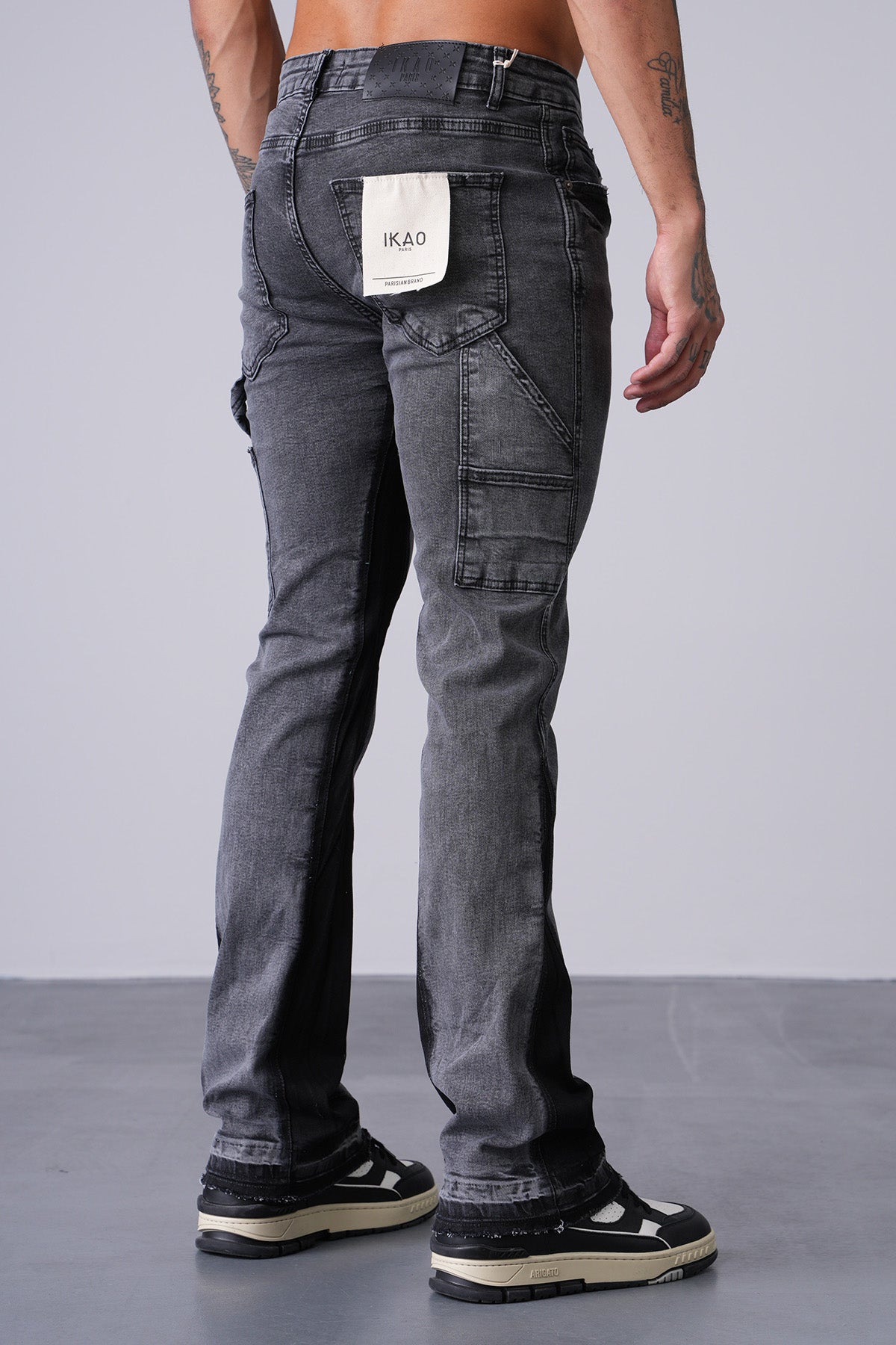 JEANS MIT WEITEM BEIN LL2000288