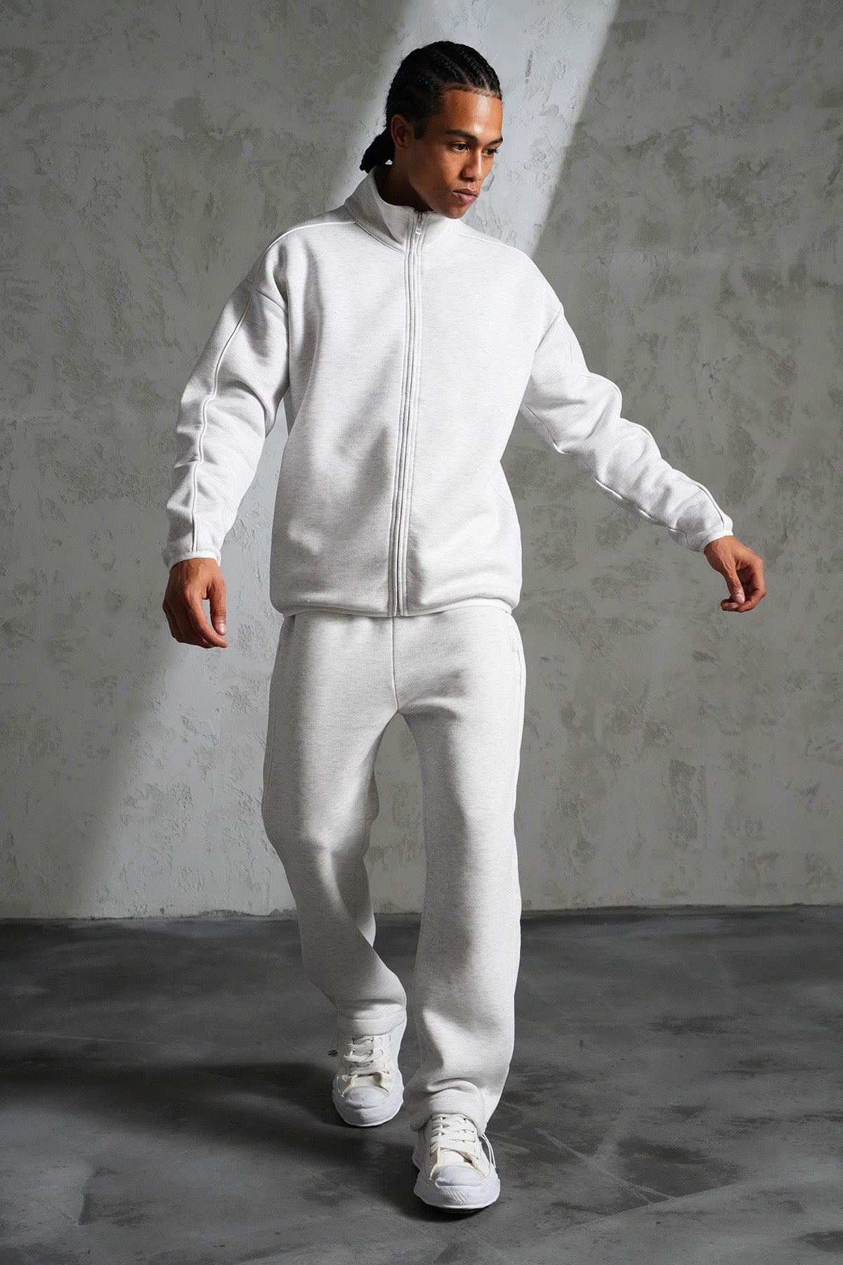 ENSEMBLE REGULAR FIT LL110032