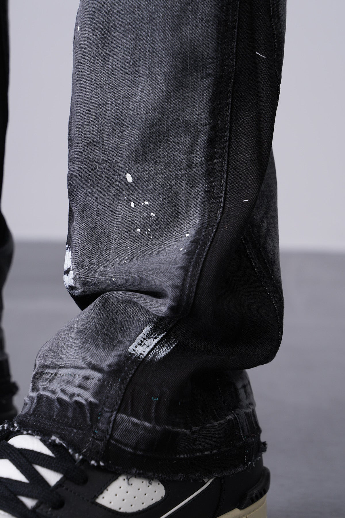 JEANS MIT WEITEM BEIN LL2000288