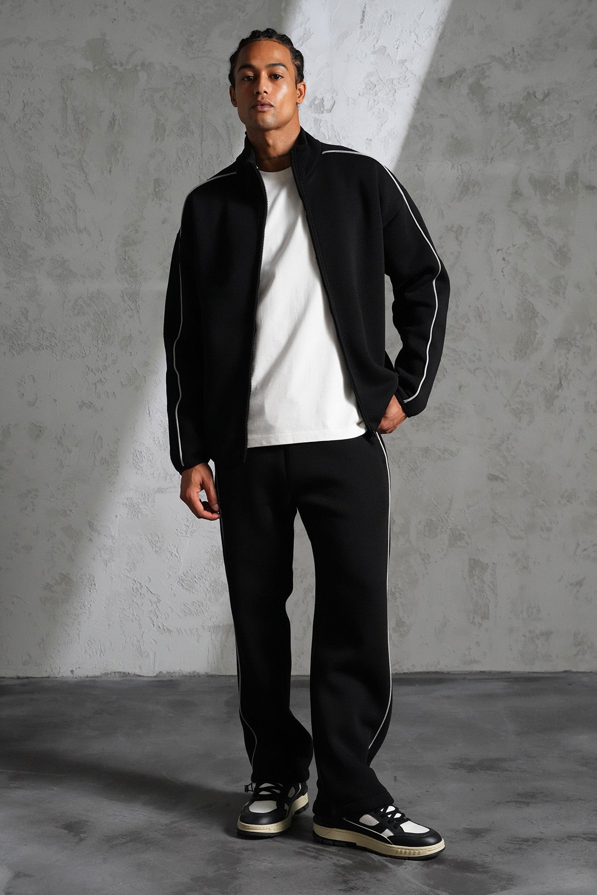 ENSEMBLE REGULAR FIT LL110032