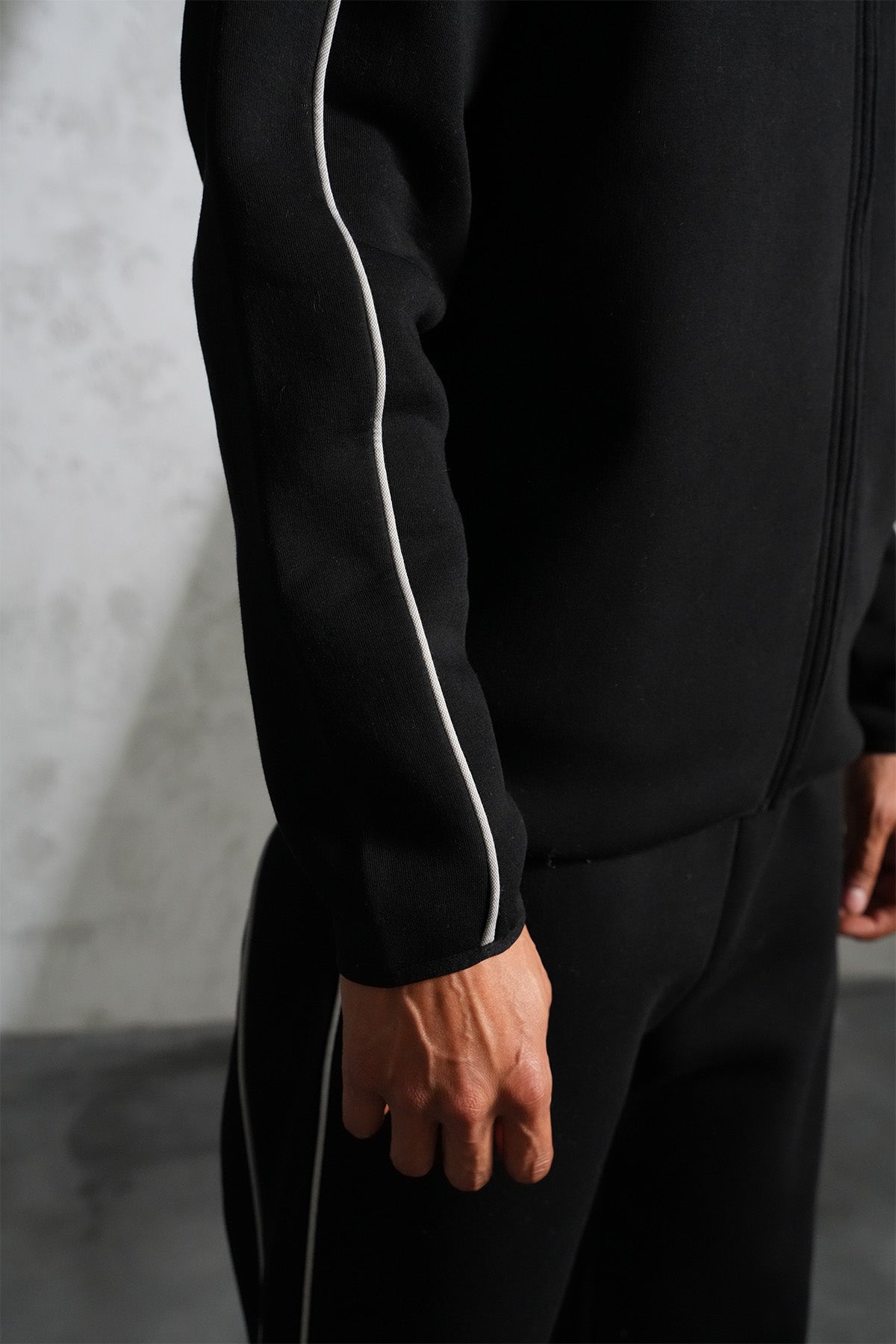 ENSEMBLE REGULAR FIT LL110032