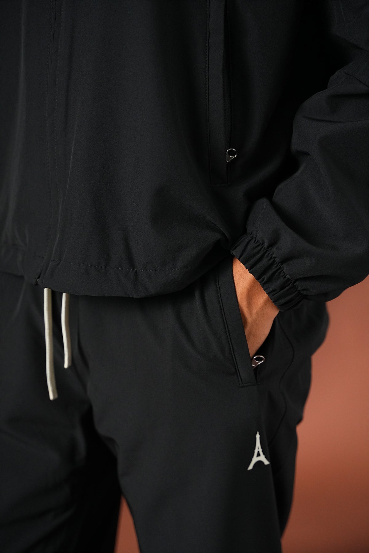 Hooded Set with Paris Logo IPM261005