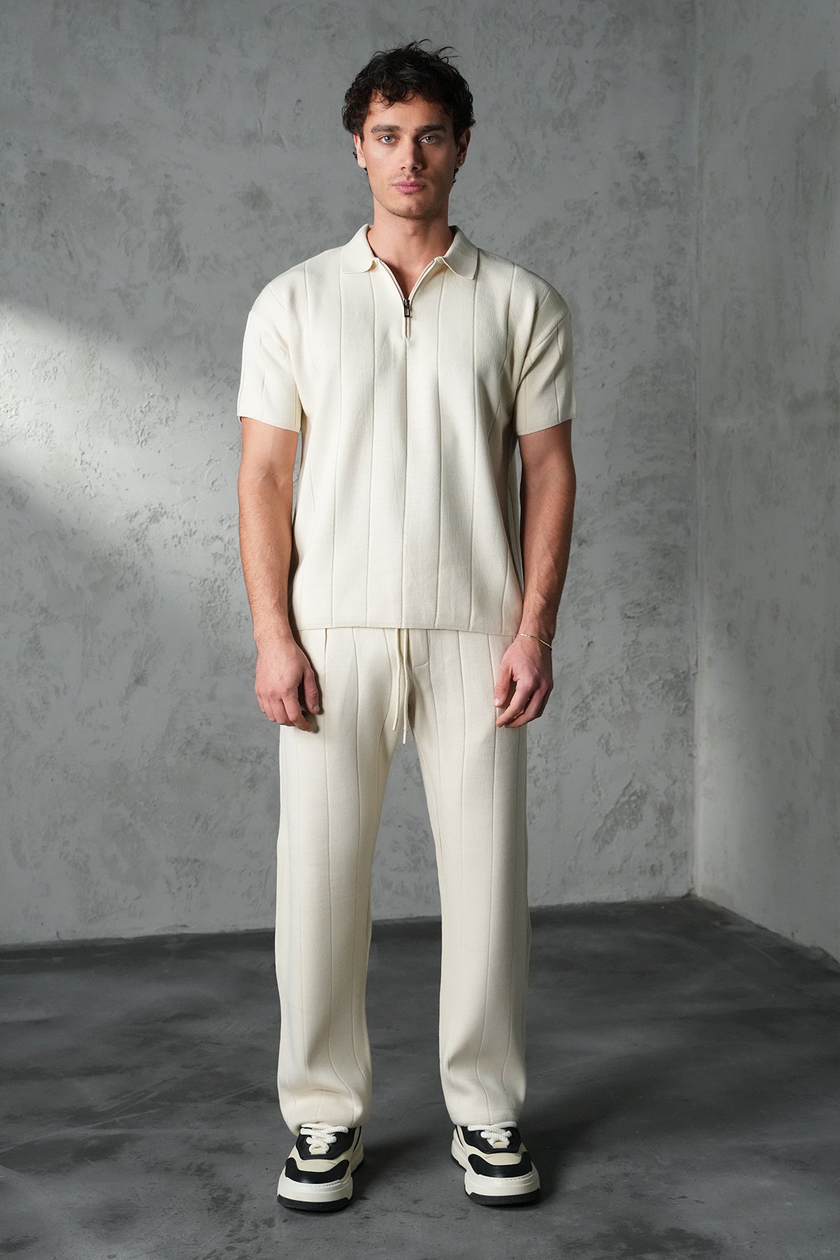 ENSEMBLE LL061059