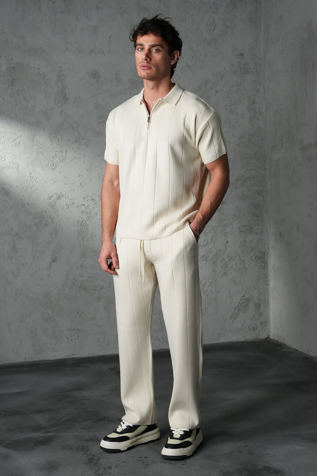 ENSEMBLE LL061059