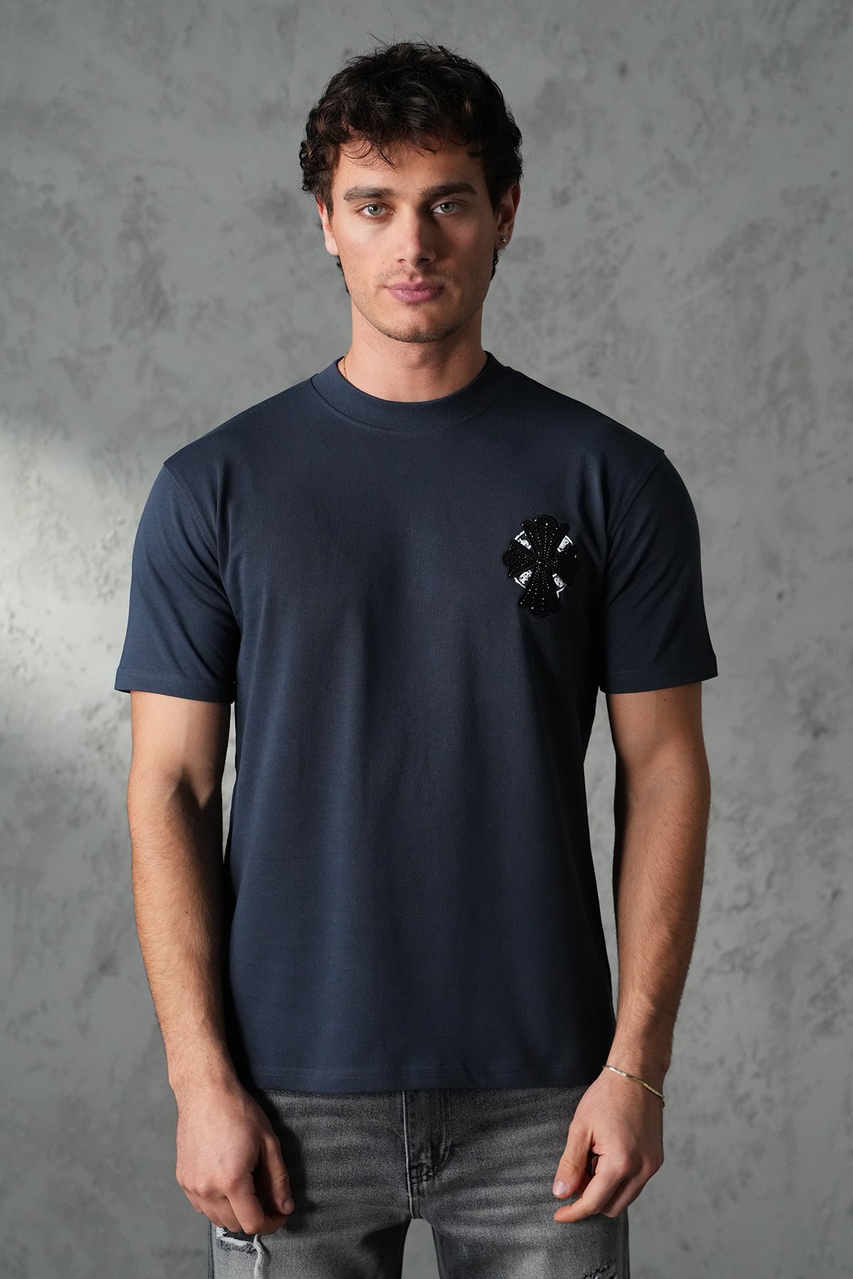 T-SHIRT LL1100111
