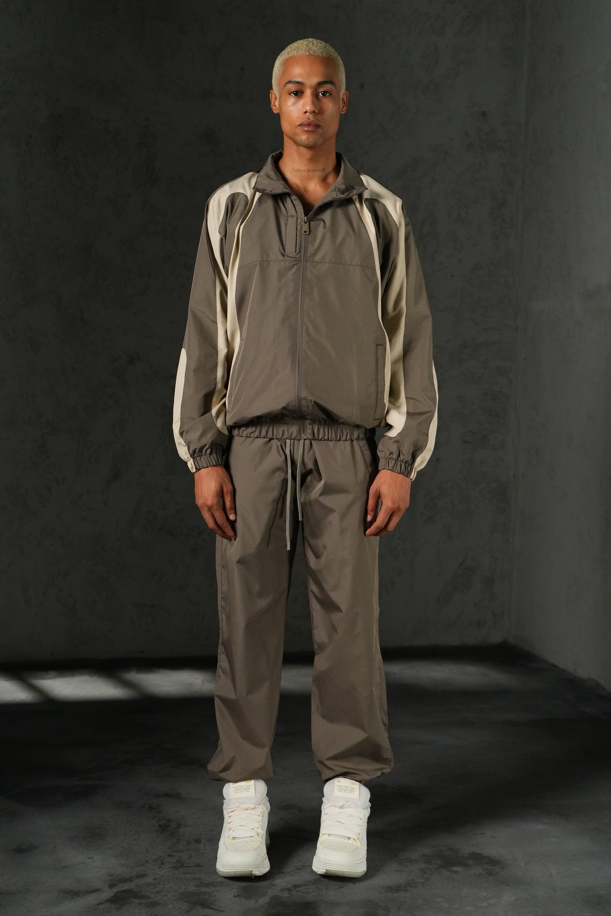 Ensemble en polyester IPM261003