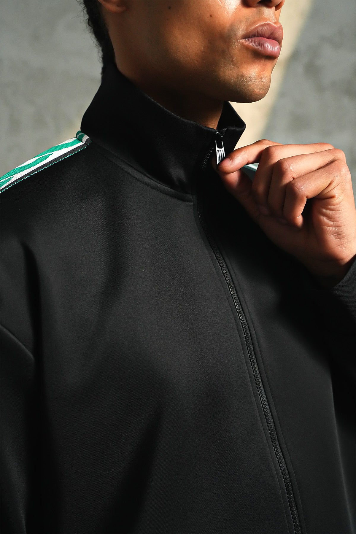 ENSEMBLE REGULAR FIT LL110003