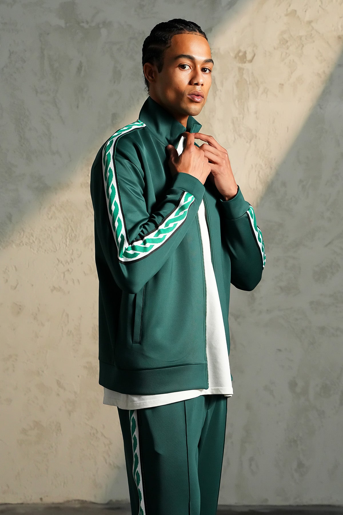 ENSEMBLE REGULAR FIT LL110003