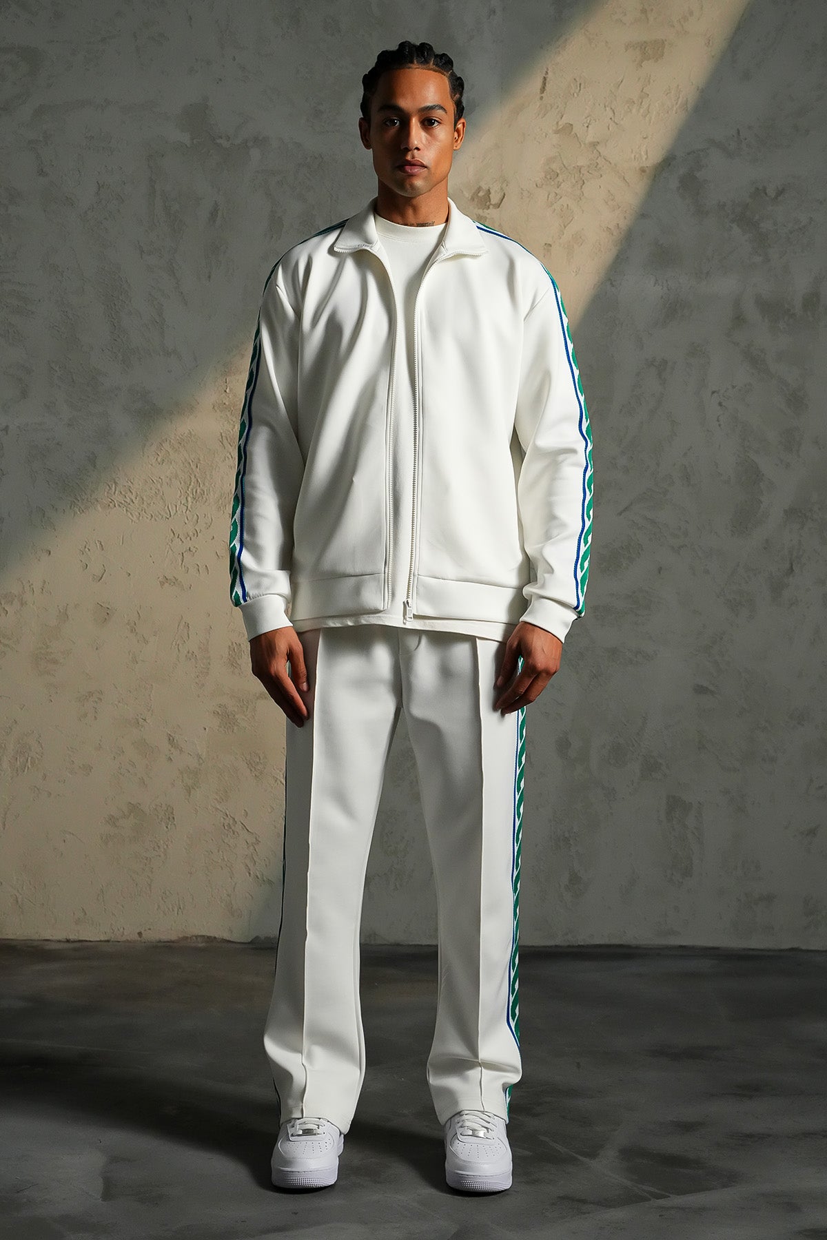 ENSEMBLE REGULAR FIT LL110003