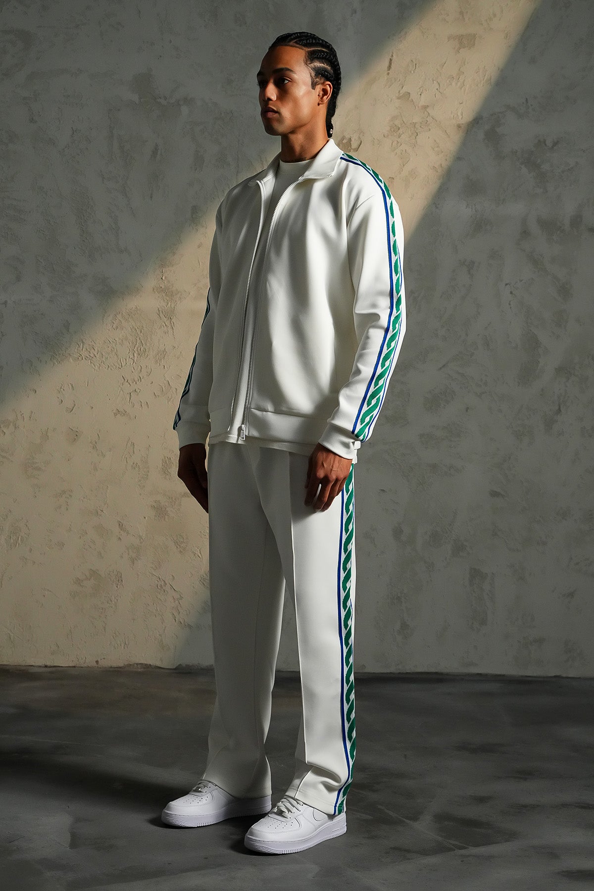 ENSEMBLE REGULAR FIT LL110003
